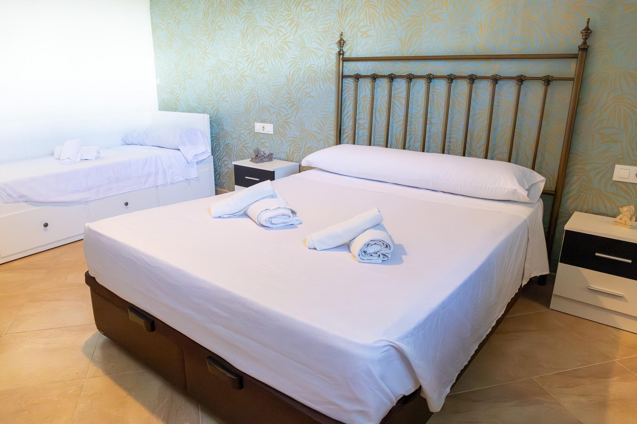 CT 355 AL - Faro's Pechina Rural - Disfruta de un Cortijo-Slaapkamer