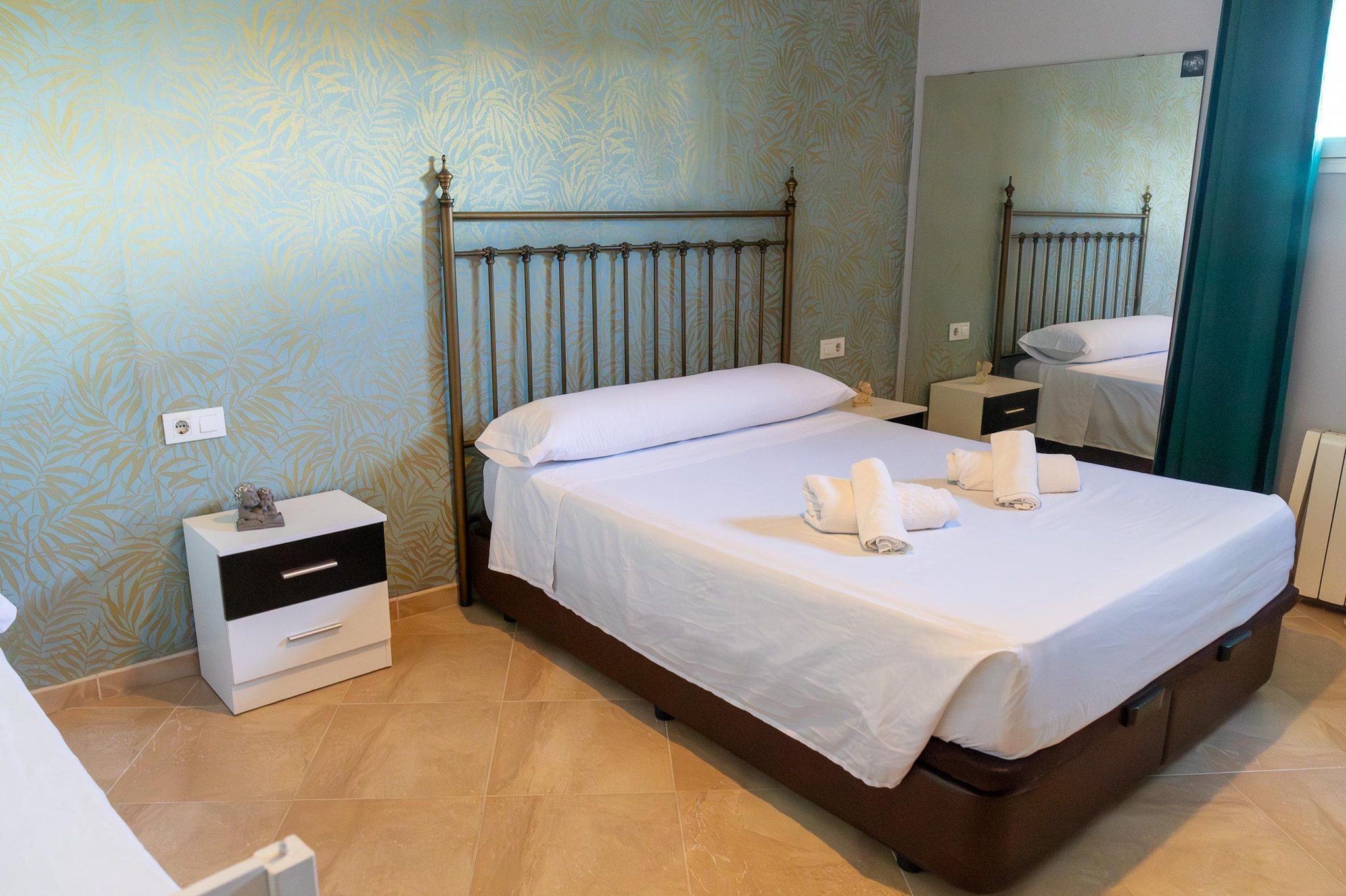 CT 355 AL - Faro's Pechina Rural - Disfruta de un Cortijo-Slaapkamer