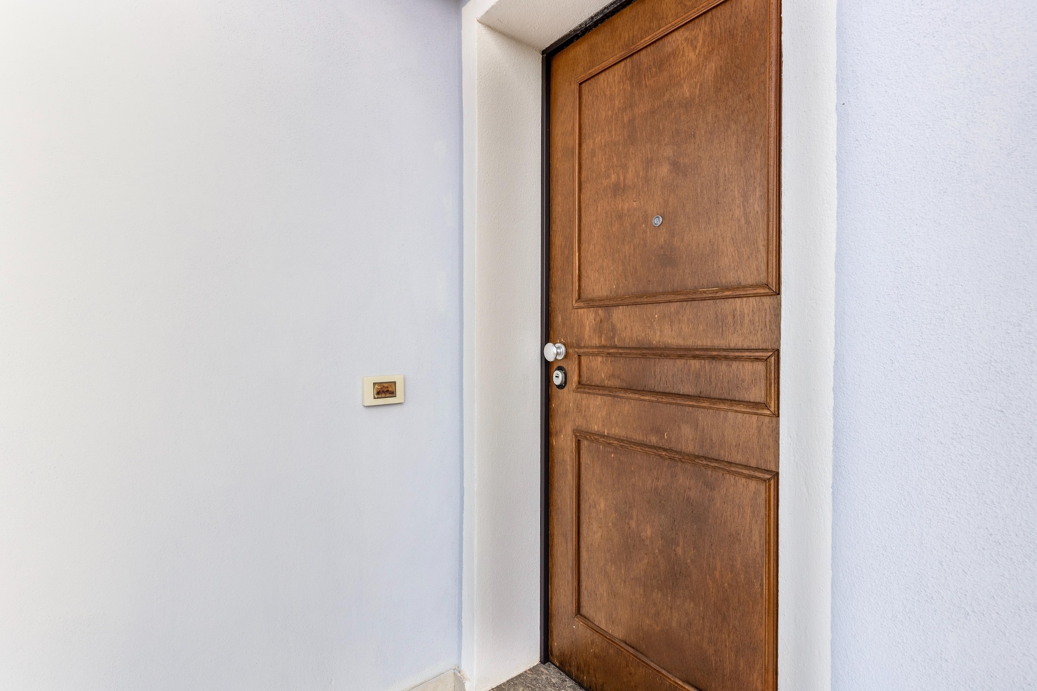 ATTICO MAREBLU-Hal-ontvangst