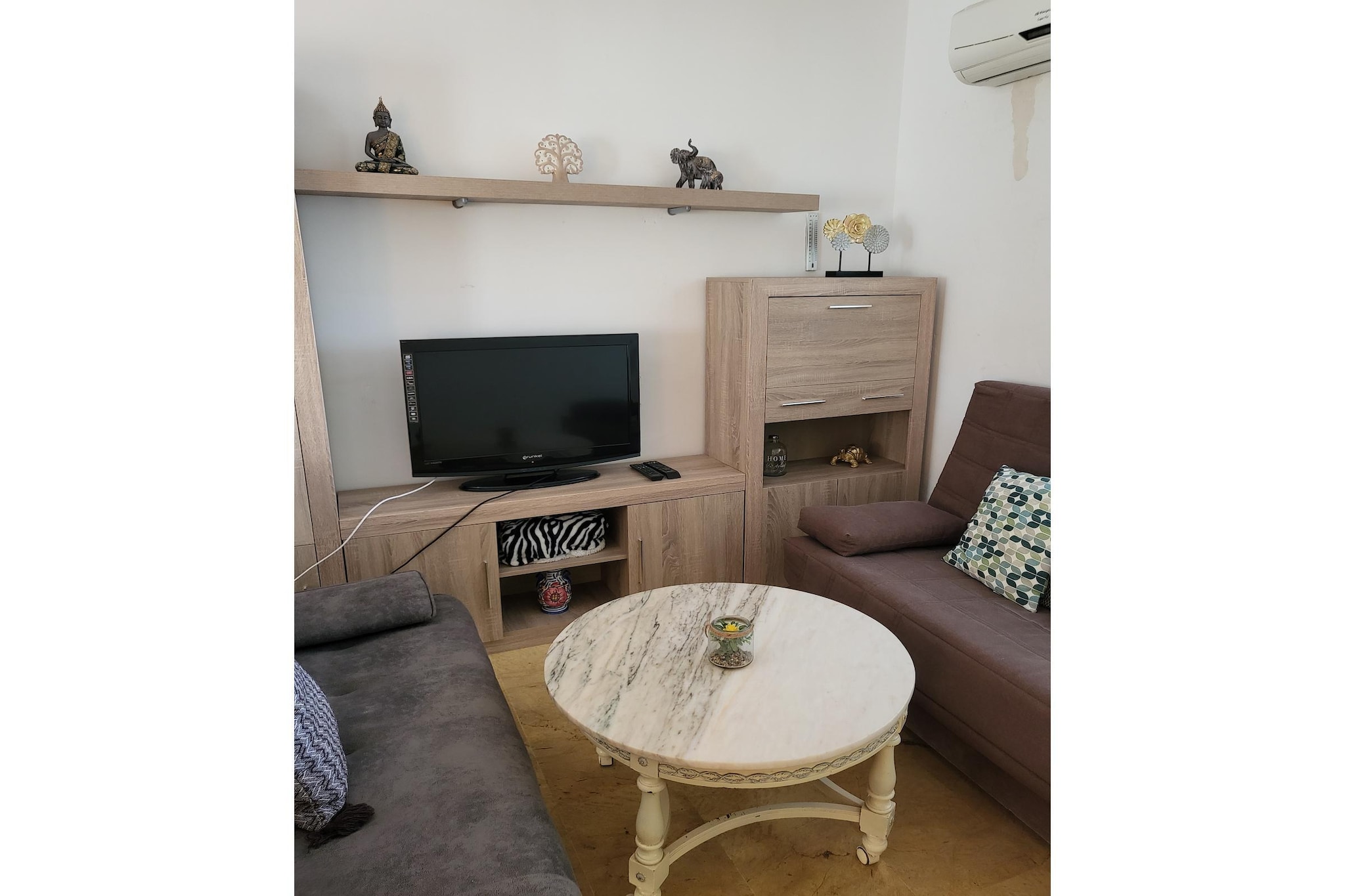 CT 345 AL - Faro's Cala Marques Townhouse-Salon