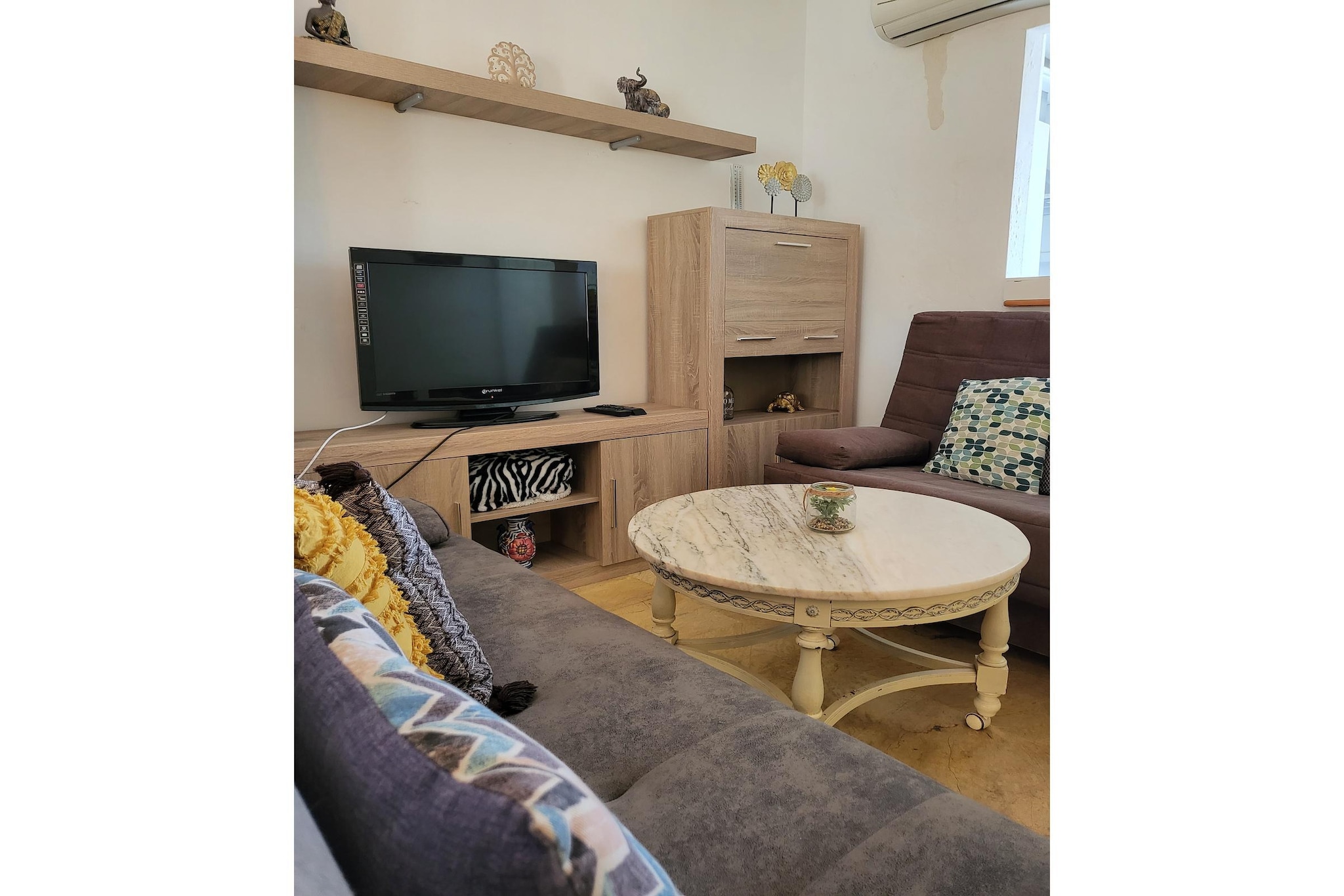 CT 345 AL - Faro's Cala Marques Townhouse-Salon