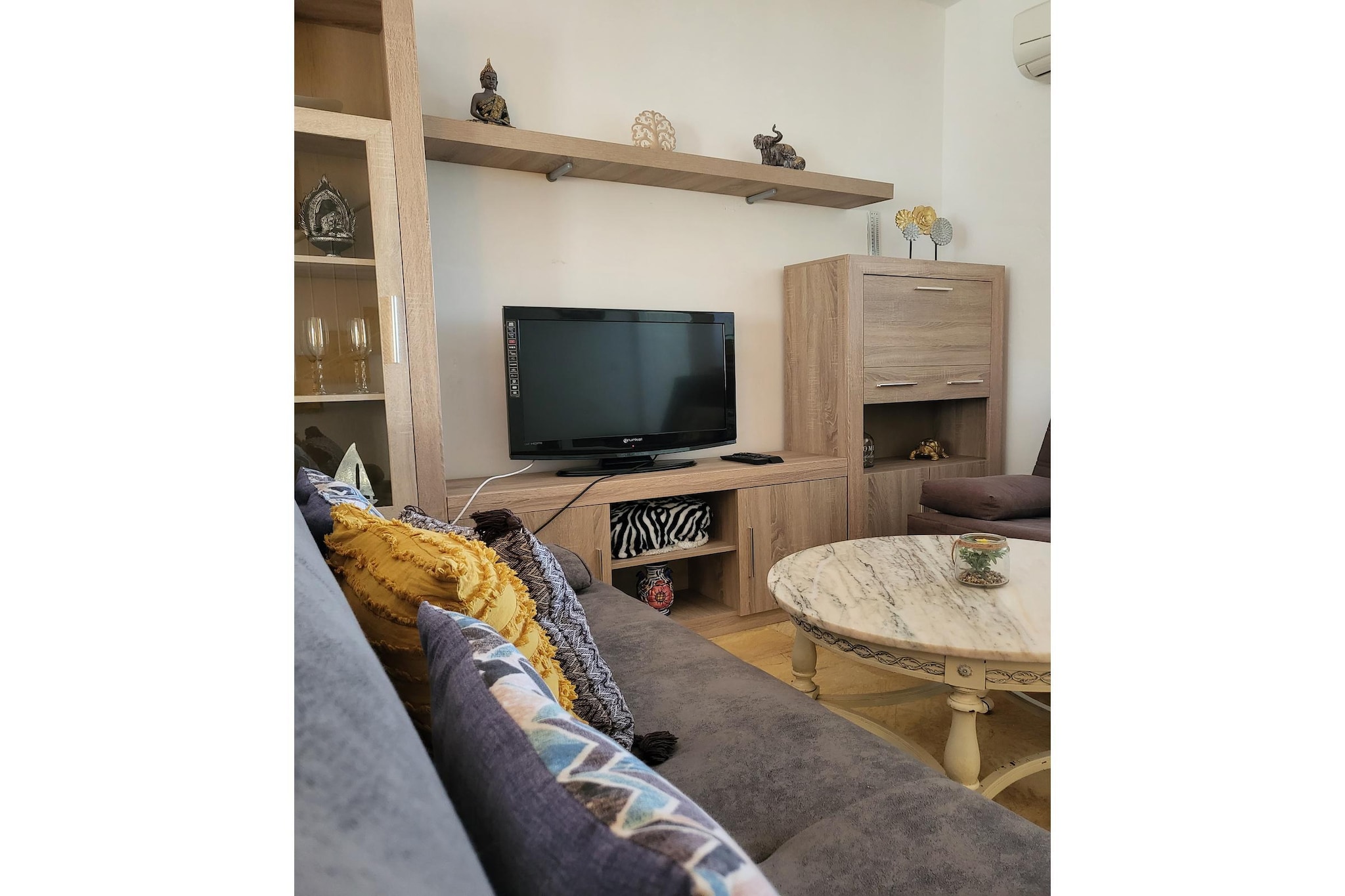 CT 345 AL - Faro's Cala Marques Townhouse-Salon