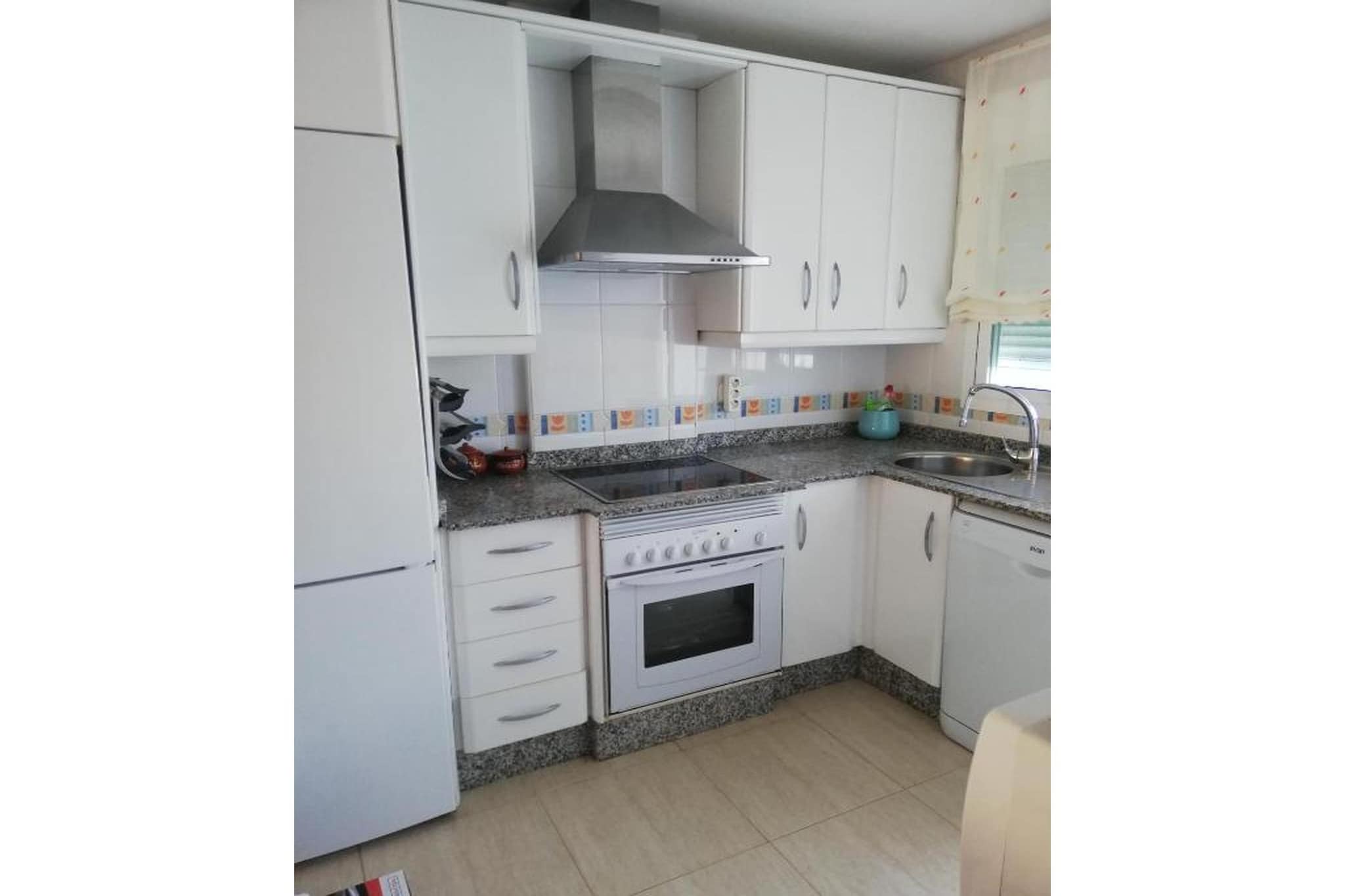 CT 345 AL - Faro's Cala Marques Townhouse-Cuisine