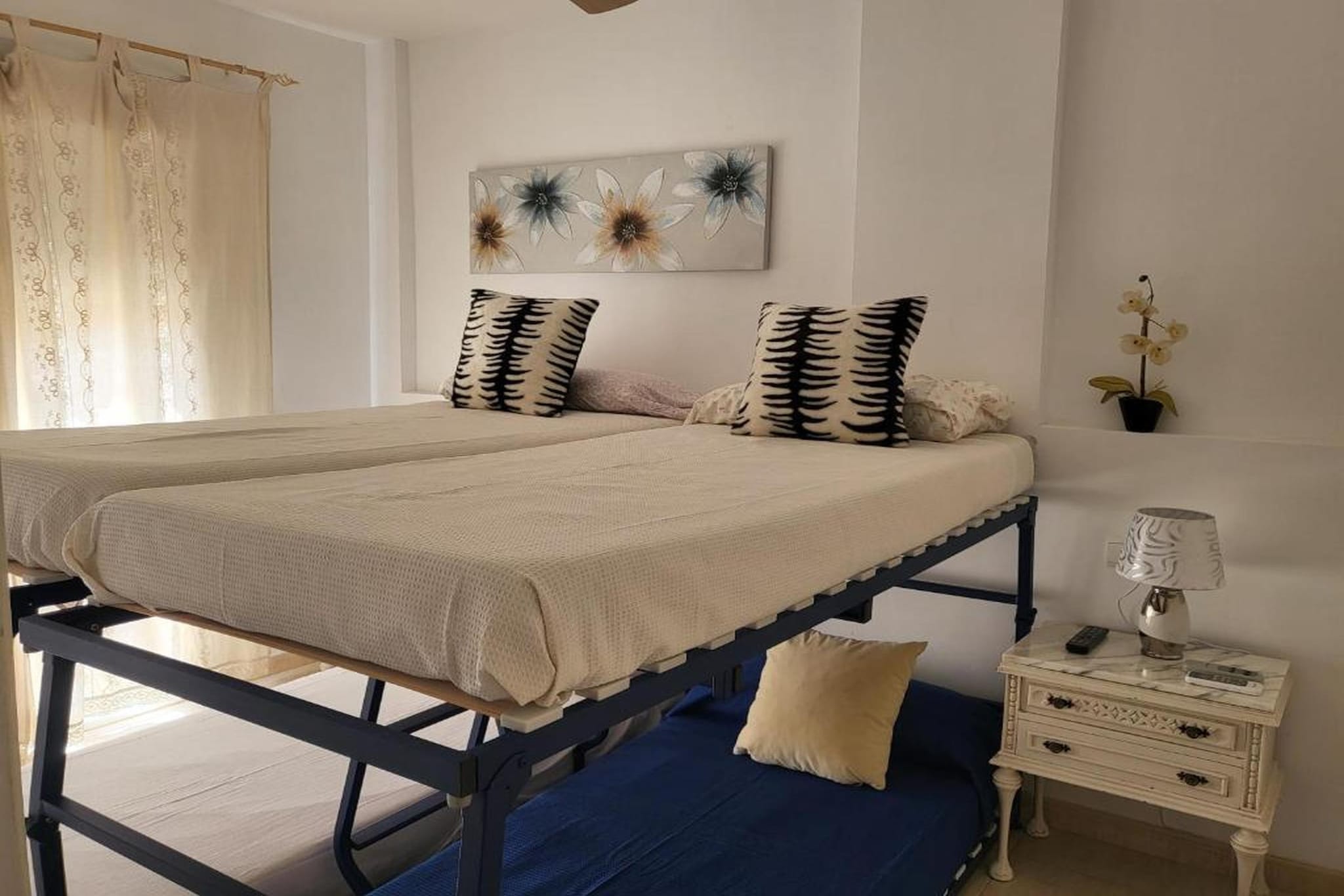 CT 345 AL - Faro's Cala Marques Townhouse-Chambre