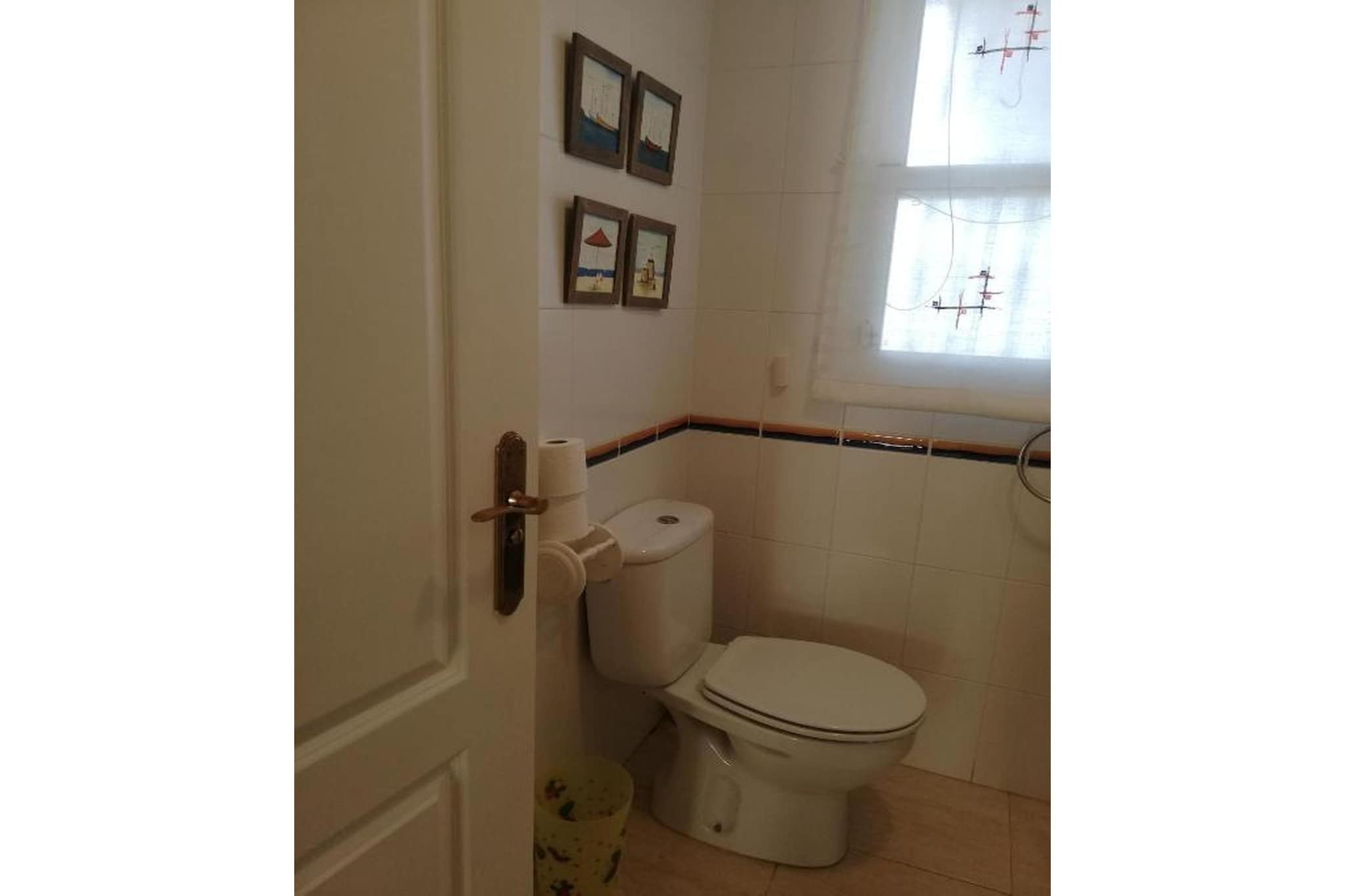 CT 345 AL - Faro's Cala Marques Townhouse-Salle de bain