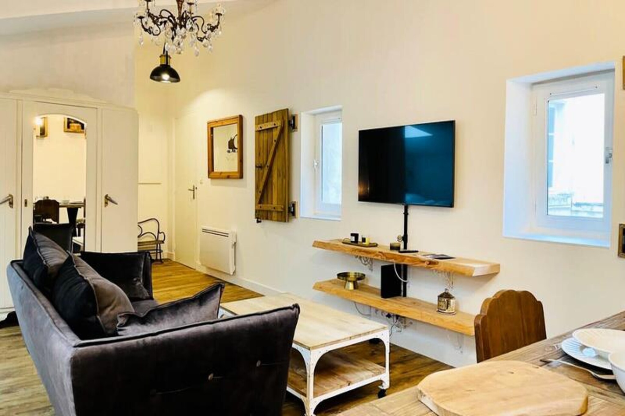 Step into the heart of La Rochelle and discover this charming apartment, perfectly situated just moments from the iconic Town Hall Square. With its blend of historic charm and modern comforts, this property invites you to immerse yourself in the vibrant atmosphere of one of France’s most picturesque coastal cities. Whether you're strolling along cobblestone streets or savoring the ocean breeze from the nearby Old Port, every moment here feels like a step back in time, with all the conveniences of today.
Inside, the apartment offers a spacious and inviting living area, ideal for relaxing after a day of exploration. The fully equipped kitchen includes everything you need to feel at home, from a refrigerator with freezer to a Nespresso coffee machine, oven, microwave, and more. The thoughtful amenities ensure a seamless stay, while the washing machine adds an extra layer of convenience for longer visits. Located on the second floor of a charming building, the apartment’s elevated position provides a peaceful retreat, though please note there is no elevator access.
Step outside, and you’ll find yourself in the heart of La Rochelle’s pedestrianized zone, where cars give way to the charm of walking. The Town Hall Square is just a minute away, while the Old Port, Central Market, and even Concurrence Beach are all within a 10-minute stroll. For those arriving by train, the station is just a short walk away, and the nearby paid and free parking options make exploring the surrounding region, including the stunning Ile de Ré, a breeze.
With the Aloha Concierge team at your service, your stay will be effortless and memorable. From personalized recommendations to a warm welcome upon arrival, they are here to ensure you experience the very best of La Rochelle. Whether you're here for a romantic getaway, a cultural escape, or simply to relax by the sea, this apartment offers the perfect base for your adventures.