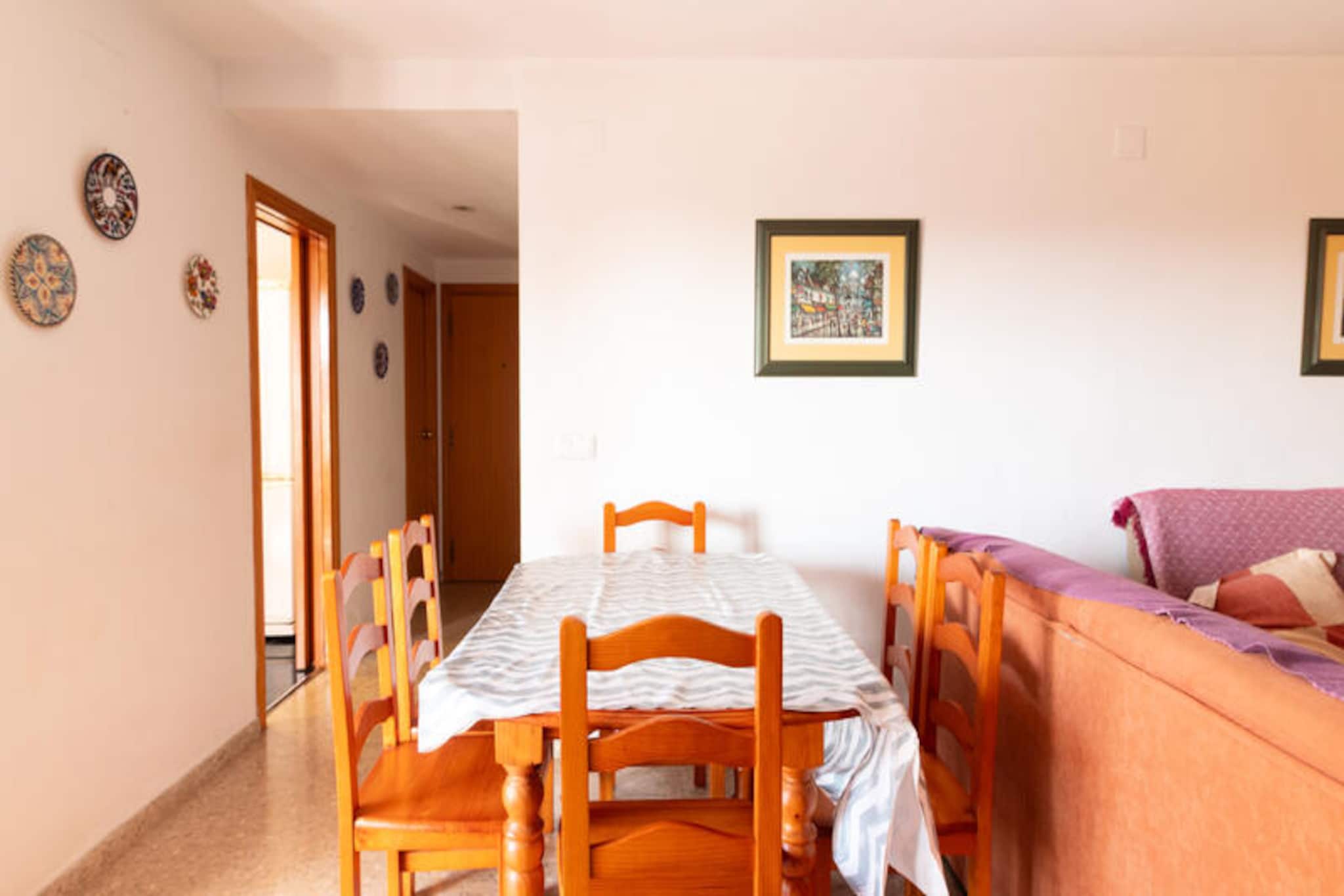 Apartment in Canet near Mediterranean Pool