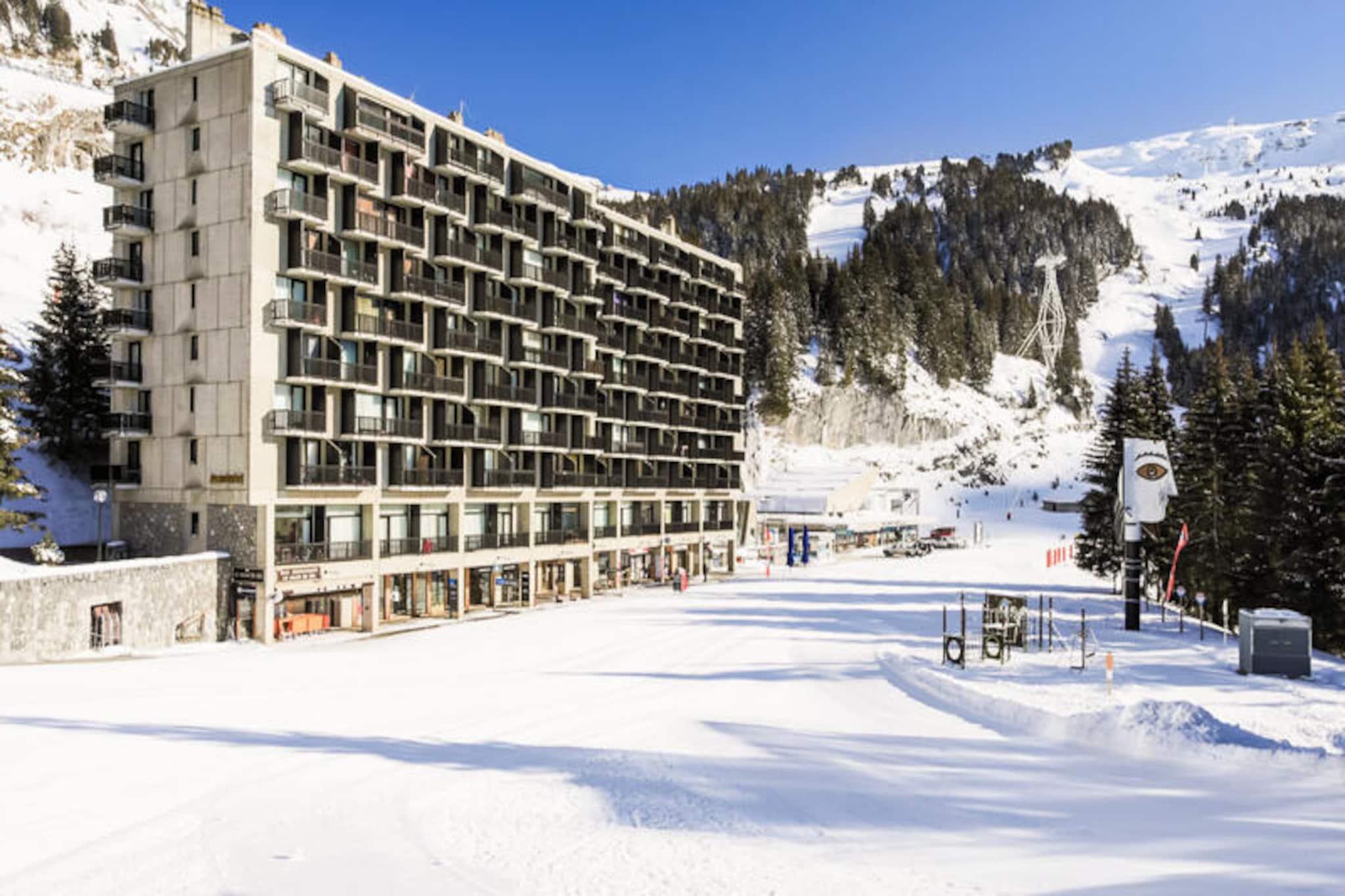 In the heart of the vibrant Flaine Forum district, the Aldébaran Residence offers an unbeatable location for an unforgettable alpine getaway. Just steps away from the resort's central shopping mall, this property places you at the epicenter of Flaine's lively atmosphere, with an array of bars, restaurants, and activities at your fingertips. Whether you're seeking thrilling ski adventures or a relaxing mountain escape, this residence ensures you're perfectly positioned to enjoy it all.
Spanning 58 m², this thoughtfully designed apartment accommodates up to eight guests, making it ideal for families or groups of friends. The living room features two single sofa beds and cozy armchairs, while the dining area comfortably seats eight. The fully equipped open kitchen invites you to prepare delicious meals after a day on the slopes. With two bedrooms—one with a double bed and bunk beds, and another with twin beds—plus two bathrooms and a separate toilet, the layout ensures both comfort and privacy for all guests. A private balcony adds a touch of charm, offering a serene spot to soak in the crisp mountain air.
Situated just 50 meters from the ski slopes and the ESF meeting point, the residence provides unparalleled access to Flaine's renowned ski area. The Télébennes cable car is mere steps away, whisking you up the mountain for a day of adventure. Beyond skiing, the Forum district buzzes with entertainment, from après-ski hotspots to cultural events, ensuring there's something for everyone to enjoy.
Choose the Aldébaran Residence for its unbeatable location, cozy accommodations, and seamless access to all that Flaine has to offer. Whether you're here for the snow or the summer trails, this is your gateway to an exceptional alpine experience.