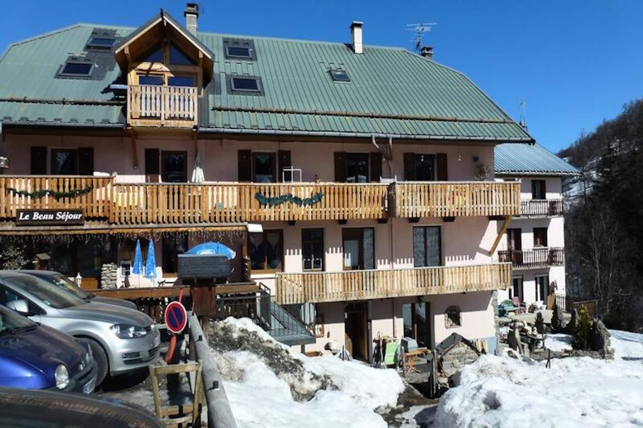 Holiday Home in Les Verneys near Ski Lift