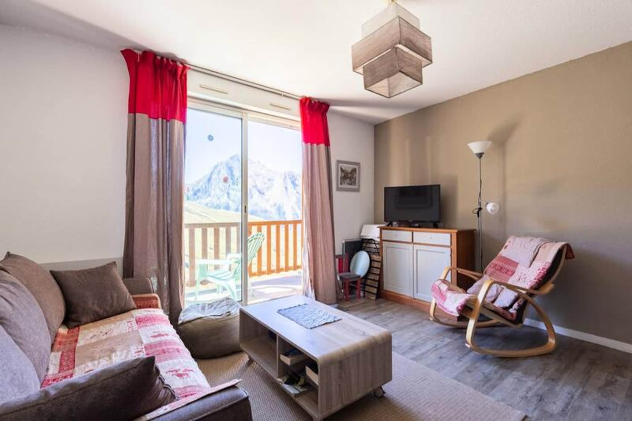 Apartment in Peyragudes with Indoor Pool