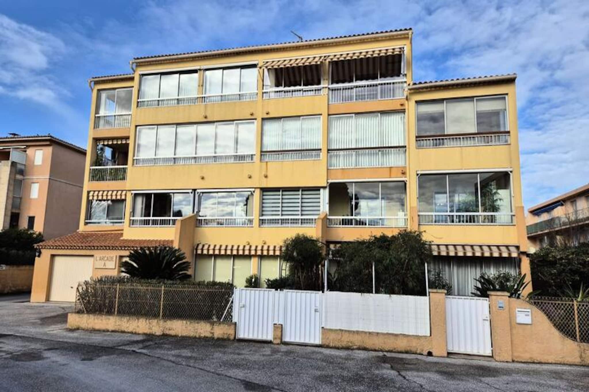 Résidence Arcadie-Niet-getagd