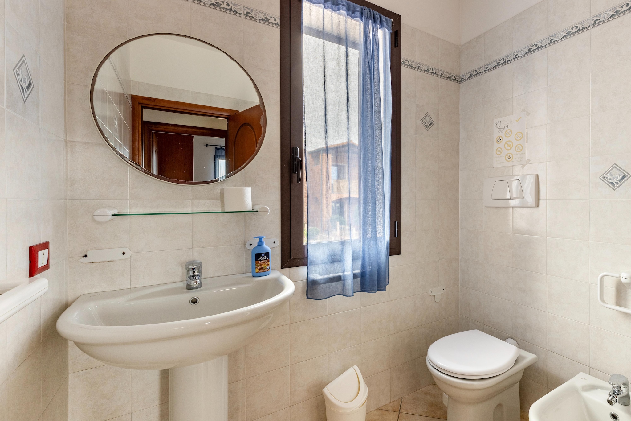 BILO 2 LA CIACCIA-Badkamer