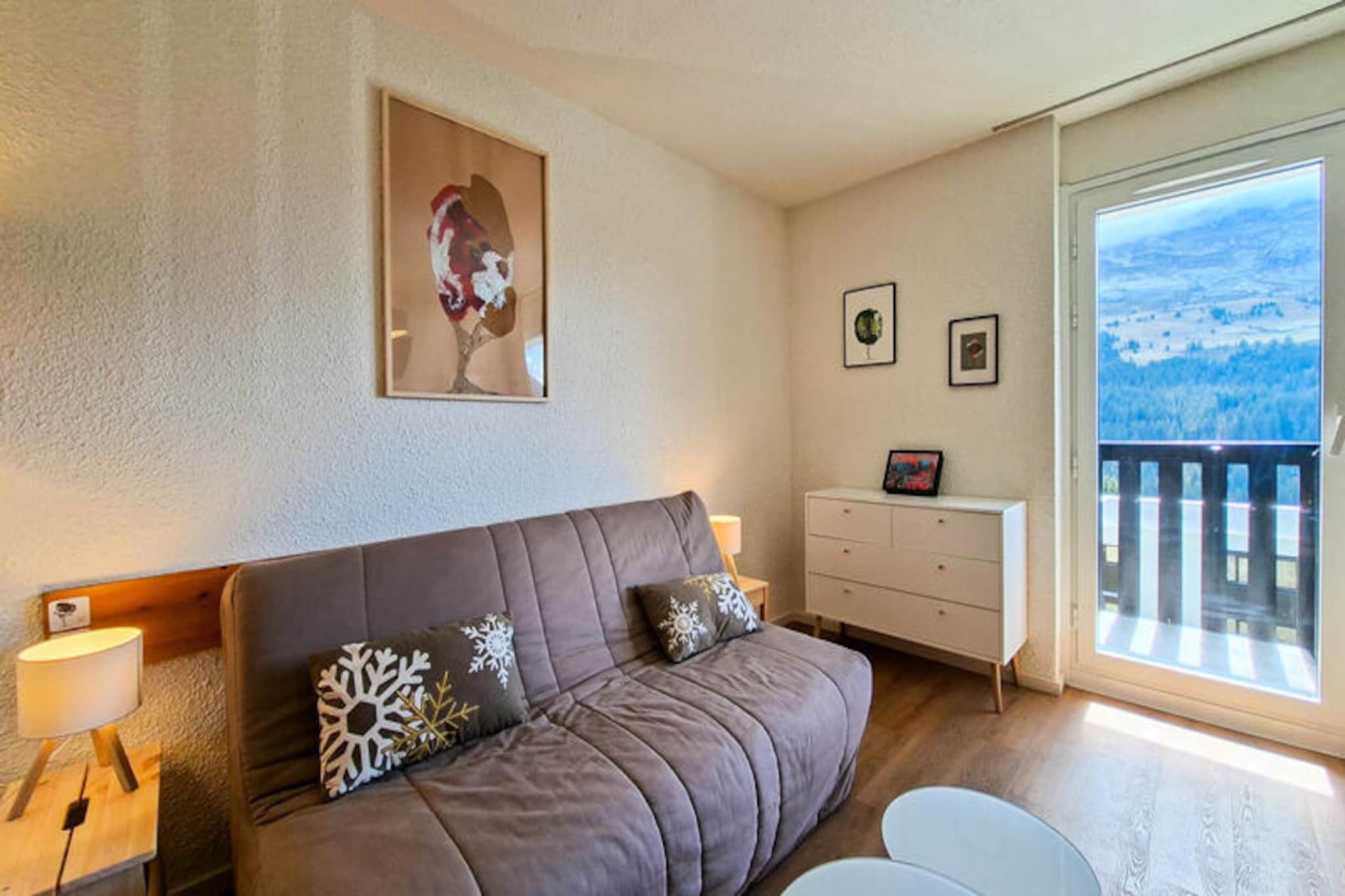 Comfortable studio · Resort center · Balcony