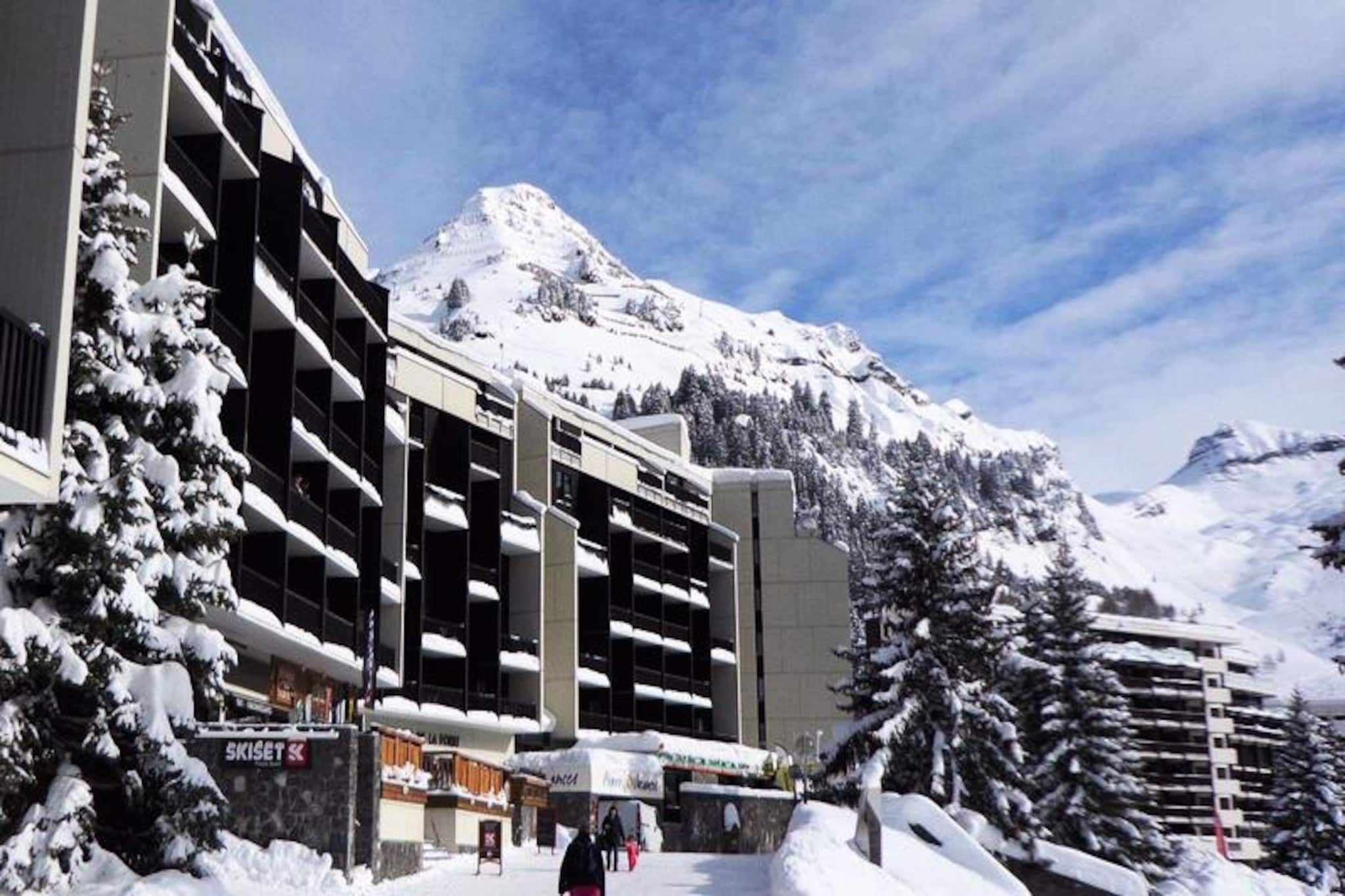 Comfortable apartment · Close to the slopes · Ski locker