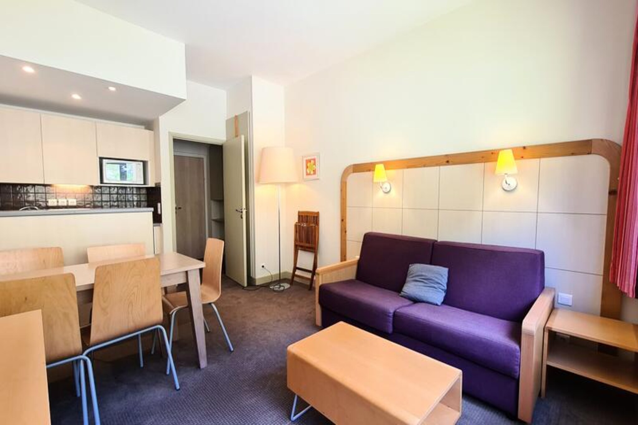 Comfortable apartment · Close to the slopes · Ski locker