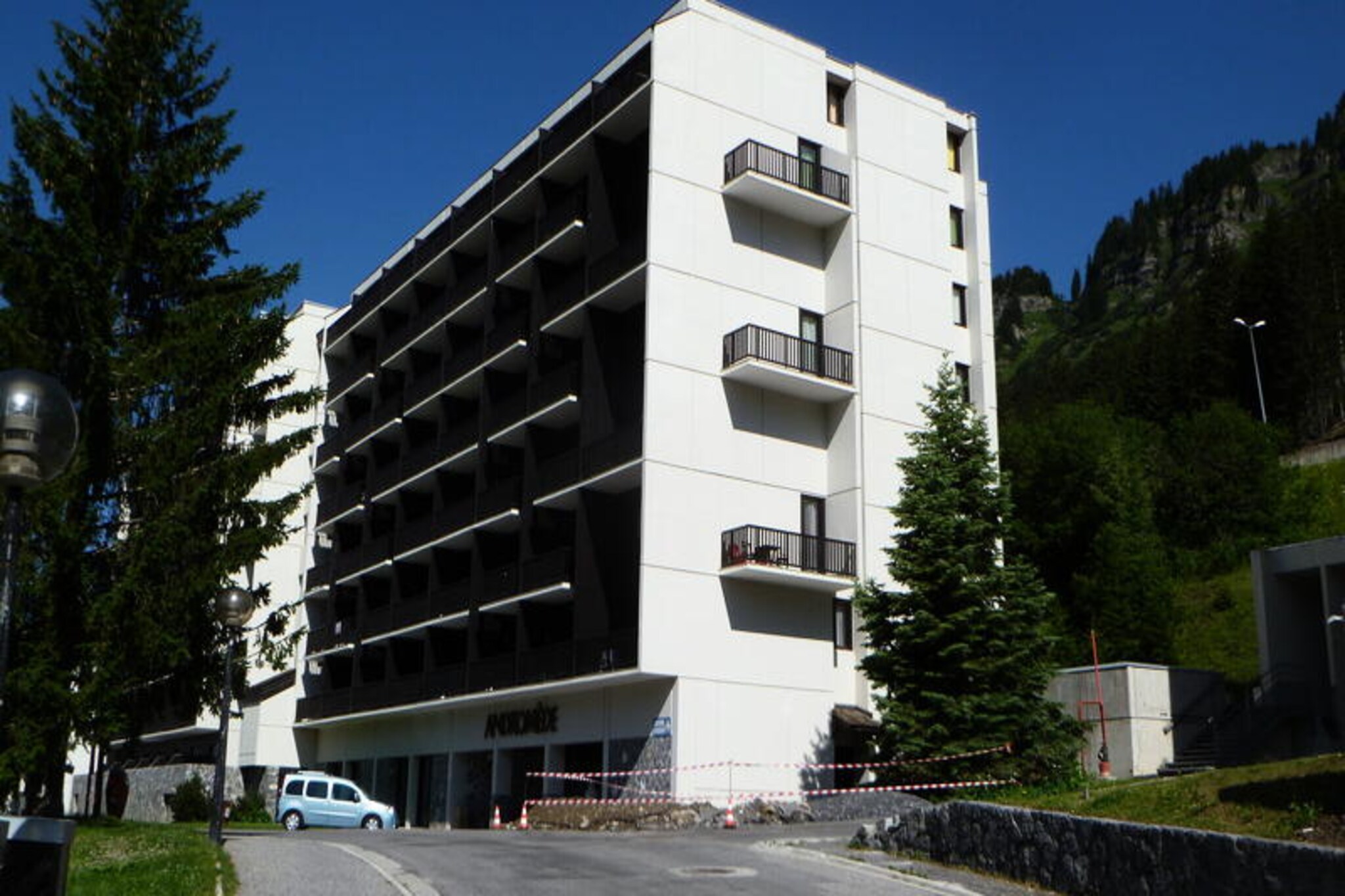 Fully renovated studio · Close to the slopes