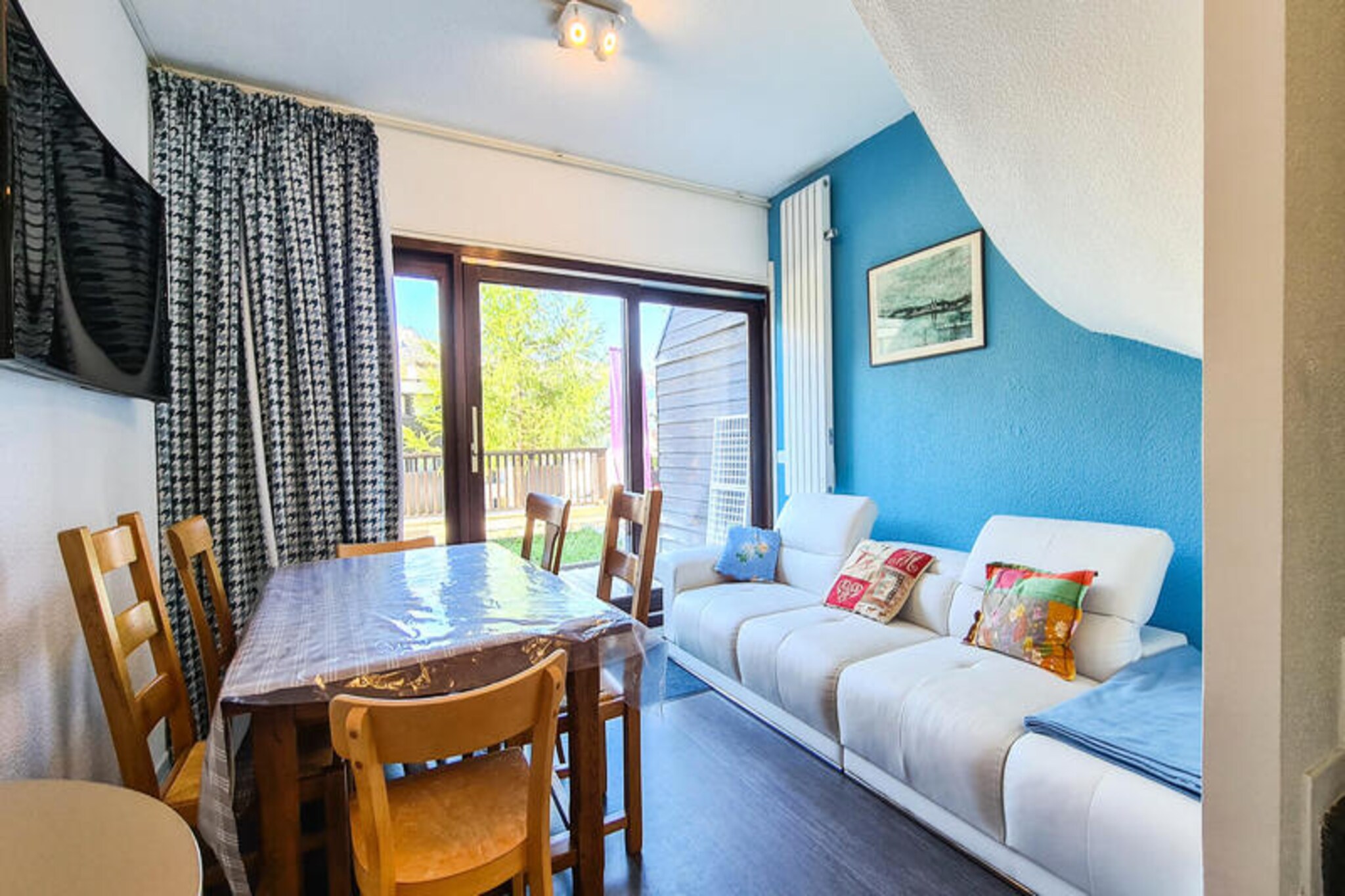 Apartment in Flaine with Pool & Jacuzzi