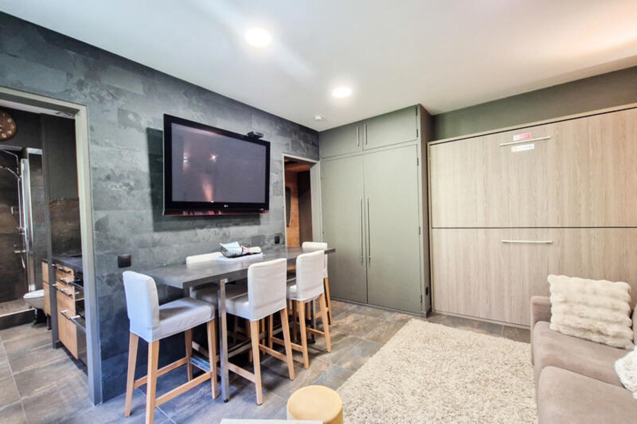 Renovated studio · Close to the slopes and shops