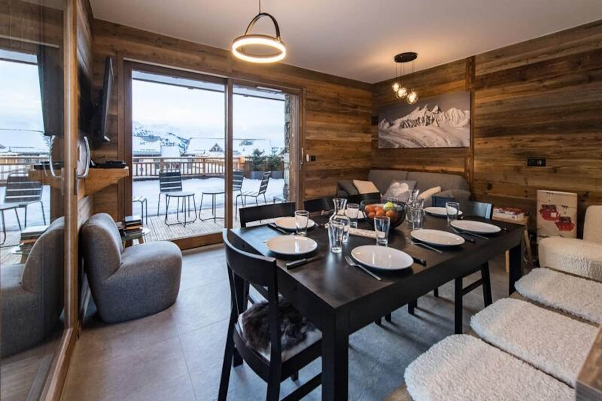 Apartment in Valmeinier with Jacuzzi Terrace