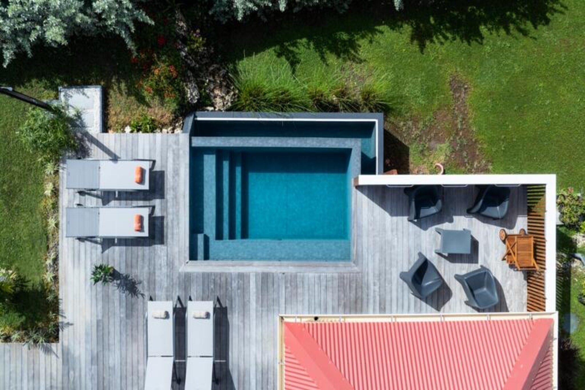 Villa in Grand-Bourg with Infinity Pool