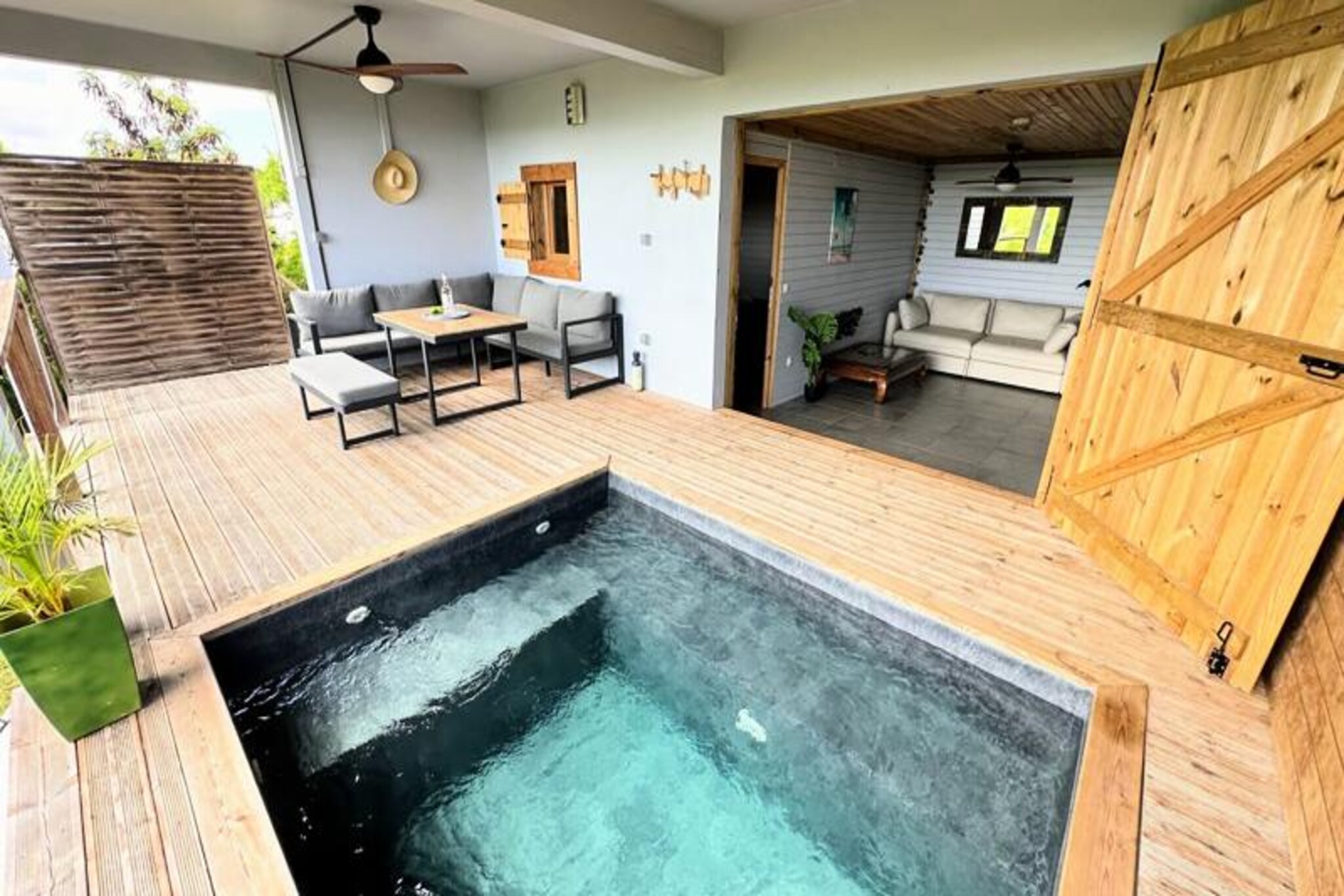 Villa in Grand-Bourg with Sea Views