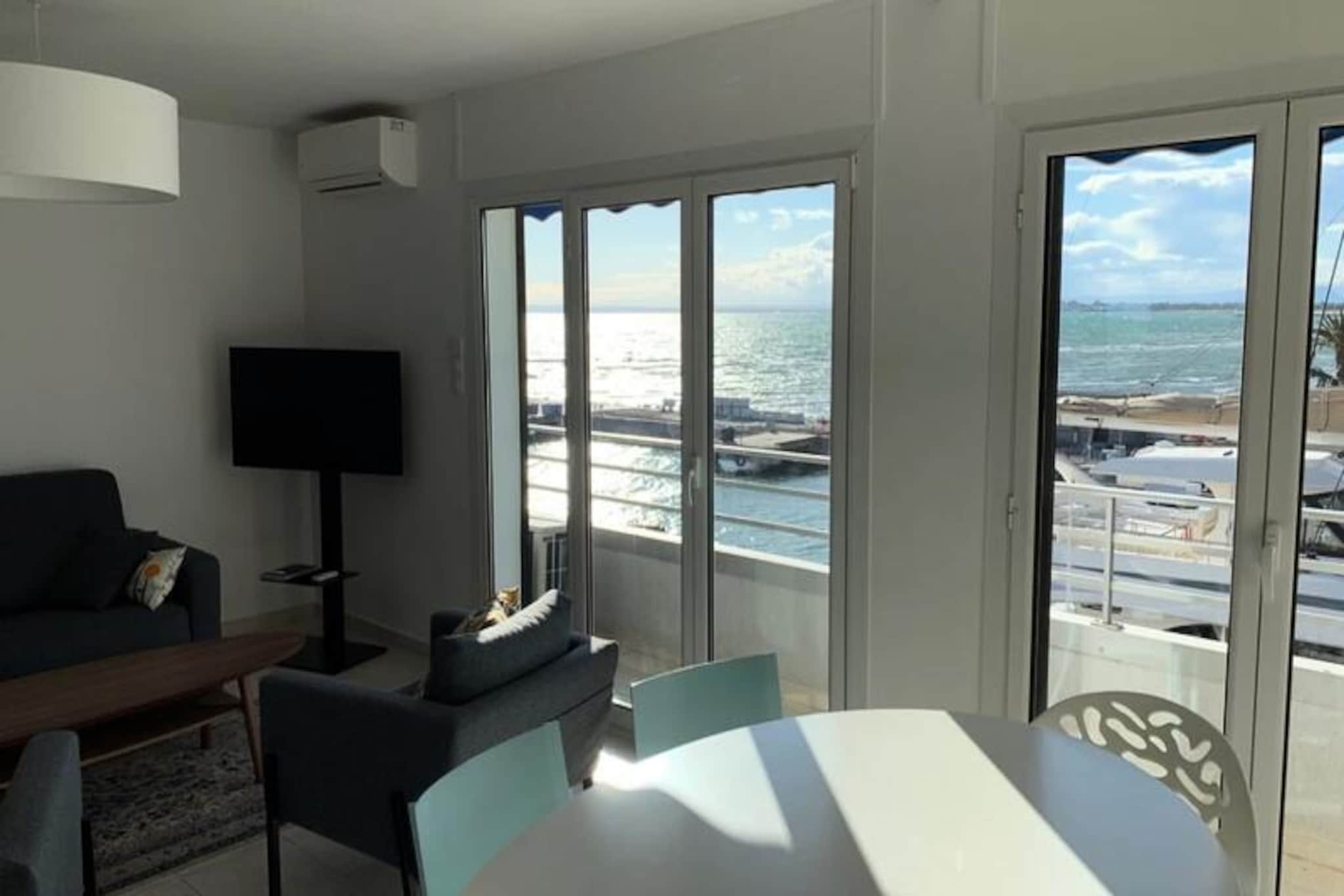 Apartment in Grau-du-Roi by the Old Lighthouse
