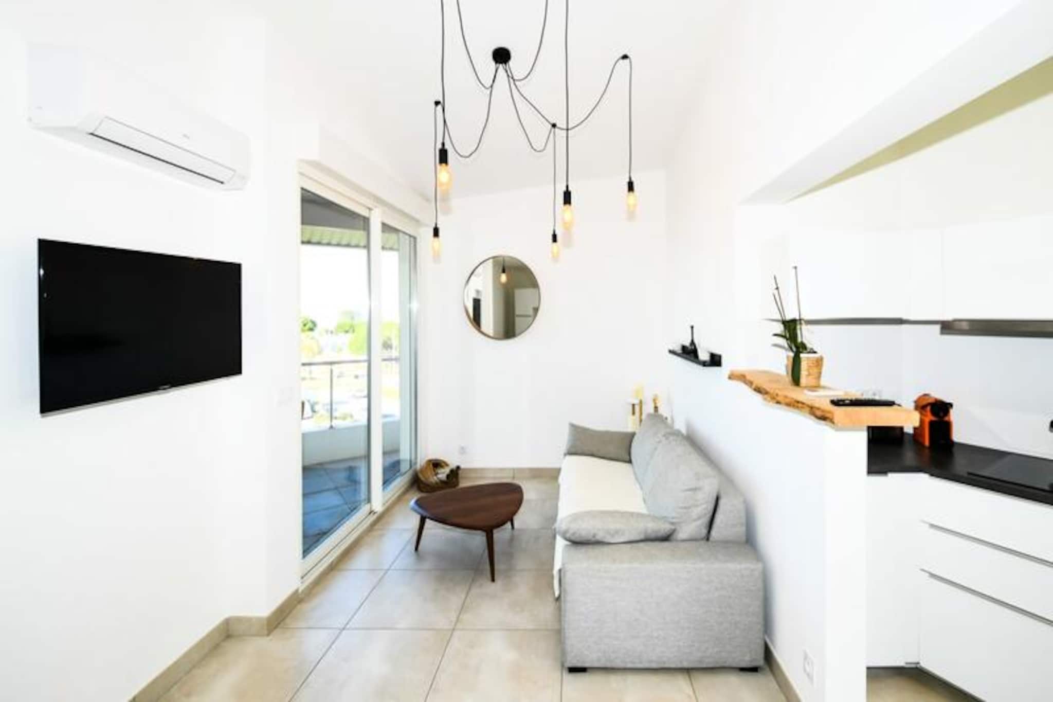 Holiday Home Grau-du-Roi with Beach Access