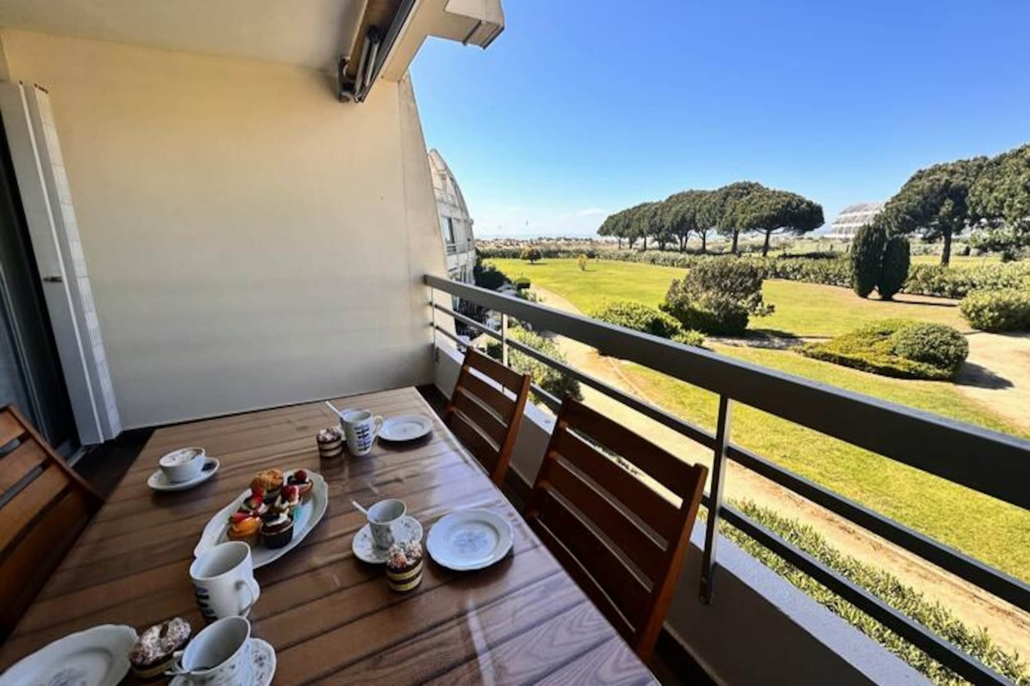 The "Les Vagues" apartment in Port Camargue offers a beautiful terrace with sea views, just steps from the beach. Ideally located, it combines modern comfort, peace and quiet, and proximity to shops and activities.
The accommodation
Ideally located in the Port Camargue area, this one-bedroom apartment will be a real favorite with sea lovers. Just a few steps from the beach, it will allow you to spend quality time with family or friends before exploring the wonders of the region. Enjoy beautiful walks by heading out to walking distance from the "La Lagune" residence: stroll, discover Europe's largest marina, explore the heart of the village... so many activities nearby!
The "Les Vagues" apartment consists of an entrance hall with a cabin bedroom equipped with a bunk bed, a fully equipped open-plan kitchen, and a bright living room with direct access to a superb terrace with sea view. The terrace is ideal for enjoying breakfast or meals outside. A large separate bedroom with a double bed, also with access to The terrace will allow you to relax in complete tranquility.
All the necessary equipment is at your disposal for a pleasant stay: coffee machine, toaster, kettle, oven, microwave, refrigerator, etc., as well as all the necessary cooking utensils. The living room also has a TV.
A set of sheets for a double bed and 4 bath towels (2 large and 2 small) are included in the reservation.
Any additional requests will be charged:
€25 including tax for a double bed (2 people)
€15 including tax for a single bed (1 person)
Basic products provided, except condiments, shower gel, and shampoo.
The Location
La Lagune is located in the Port Camargue area, close to all amenities: shops, boutiques, restaurants, and, of course, the beach. It's an ideal location for your vacation, business trip, or short break.
Ideal for nature lovers, drop off your bags and enjoy our beautiful seaside resort!
Access
Enjoy a personalized welcome or independent arrival and departure! You'll have the entire accommodation at your disposal to fully enjoy your stay in the Camargue. All instructions will be provided the day before your arrival.
Transportation
This apartment comes with a private, secure parking space within the residence.
Grau du Roi train station is 5 km away, and bus services are available nearby. The nearest train station with frequent service is Montpellier Sud de France train station, and the nearest airport is Montpellier.
The Grand Sud Immobilier team looks forward to welcoming you to "Les Vagues"!
Deposit (in euros) - 400