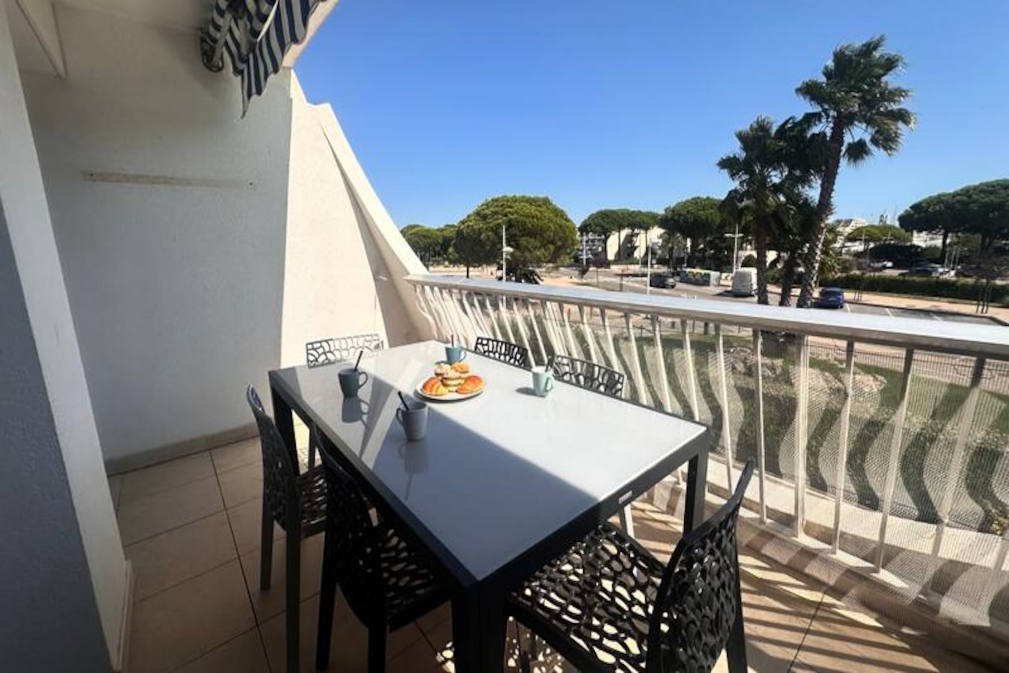 Apartment in Port Camargue near Beach