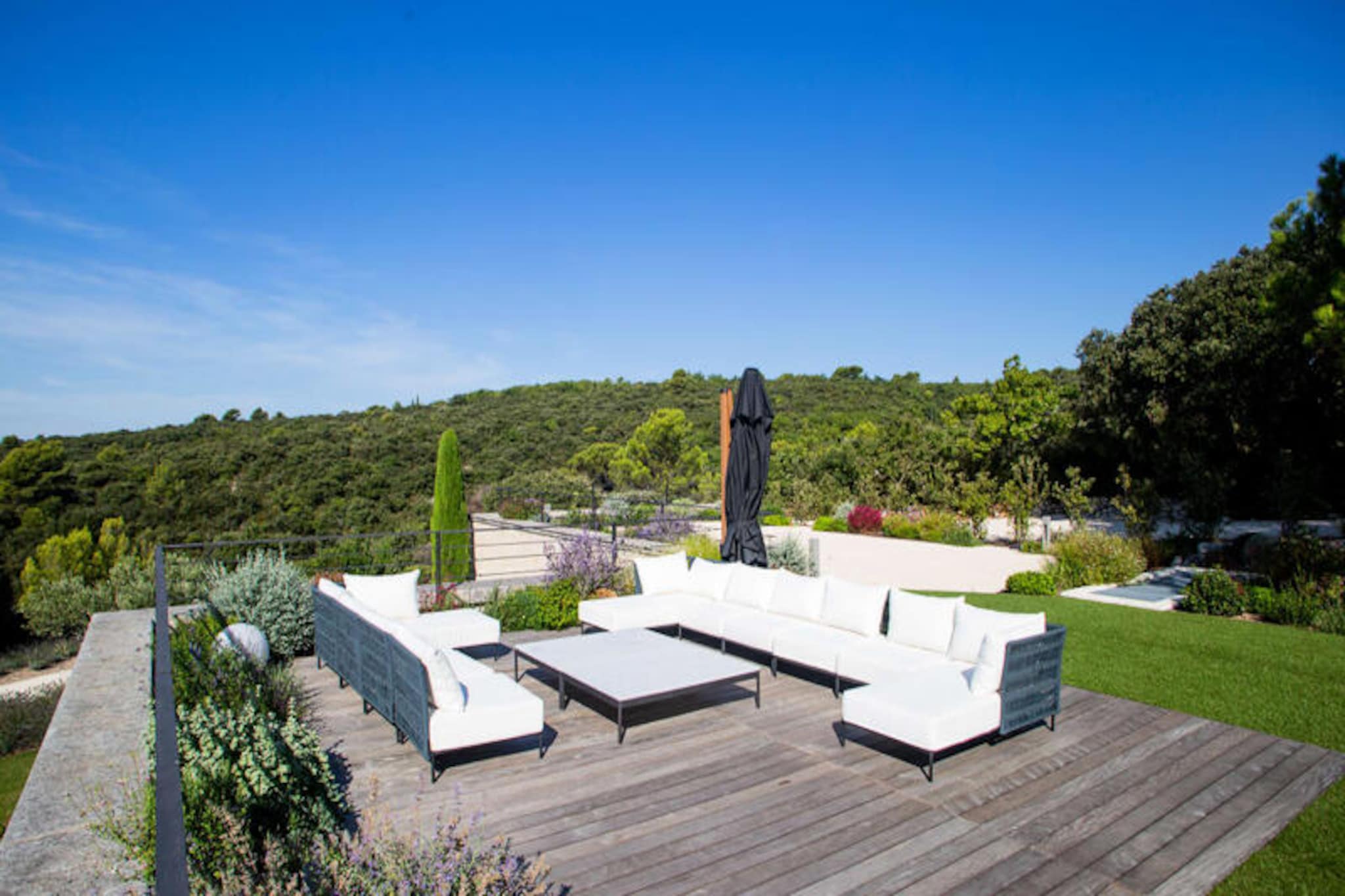 Villa in Gordes with Heated Pool & Views