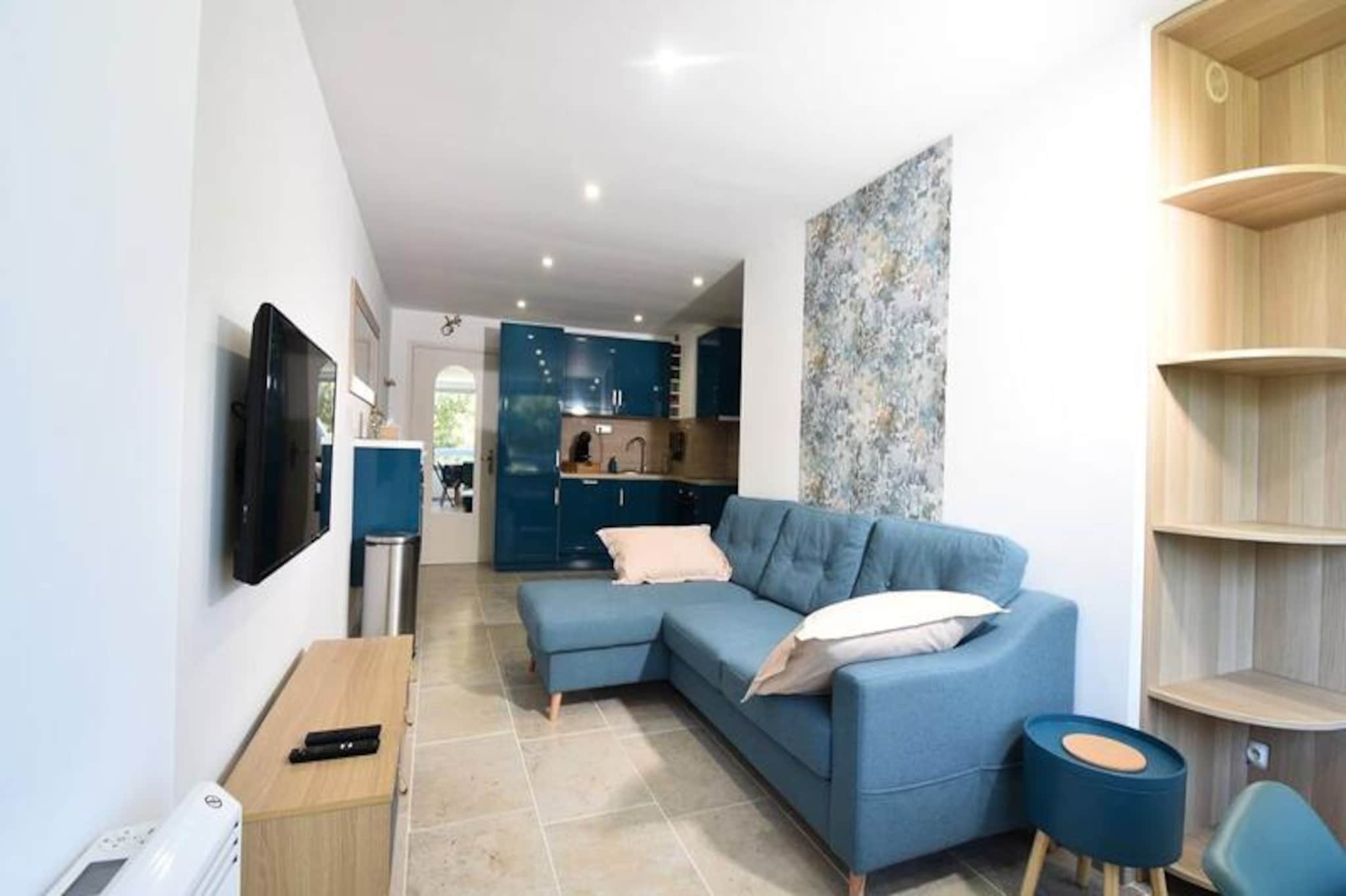 Imagine waking up to the gentle sound of waves and the warm Mediterranean breeze, just steps away from the golden sands of Grau du Roi. This delightful 37m² apartment in the Le Chabian residence is your perfect seaside escape, offering a harmonious blend of comfort and convenience. Whether you're seeking a peaceful retreat or an active holiday, this property caters to all your desires.
Step inside to find a bright and inviting space, thoughtfully designed for relaxation. The brand-new kitchen opens onto a cozy living area with a plush sofa, perfect for unwinding after a day of exploration. The bedroom features a luxurious queen-size bed, while the single bunk beds provide additional sleeping options for families or friends. Modern amenities, including a sleek bathroom and private parking, ensure a stress-free stay. For leisure, enjoy access to a sparkling pool, a tennis court, and a pétanque court, adding a touch of French charm to your holiday.
Located just five minutes from the vibrant town center of Grau du Roi, you'll have endless opportunities to explore the region's treasures. Wander through the medieval streets of Aigues-Mortes, only 6 km away, or embark on a private excursion into the breathtaking Camargue. Discover its marshes, ponds, and wetlands by electric bike, and marvel at the iconic pink flamingos, white horses, and majestic bulls in their natural habitat.
Whether you're savoring Provençal cuisine, exploring local markets, or soaking in the natural beauty of the Camargue, this apartment offers the perfect base for unforgettable memories. Book your stay now and let the charm of southern France captivate you.