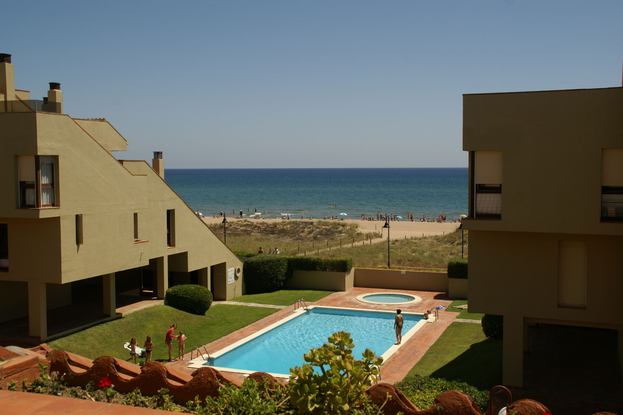 Charmante Ferienwohnung mit Swimmingpool in Playa de Pals