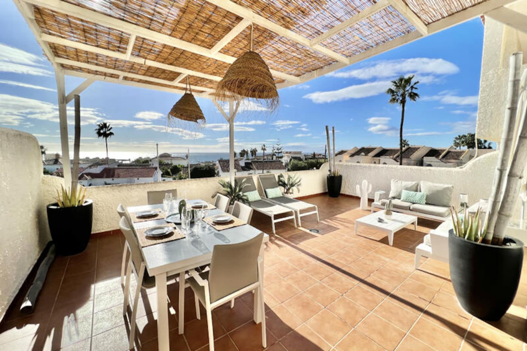 Apartment in Fuengirola with Sea Views