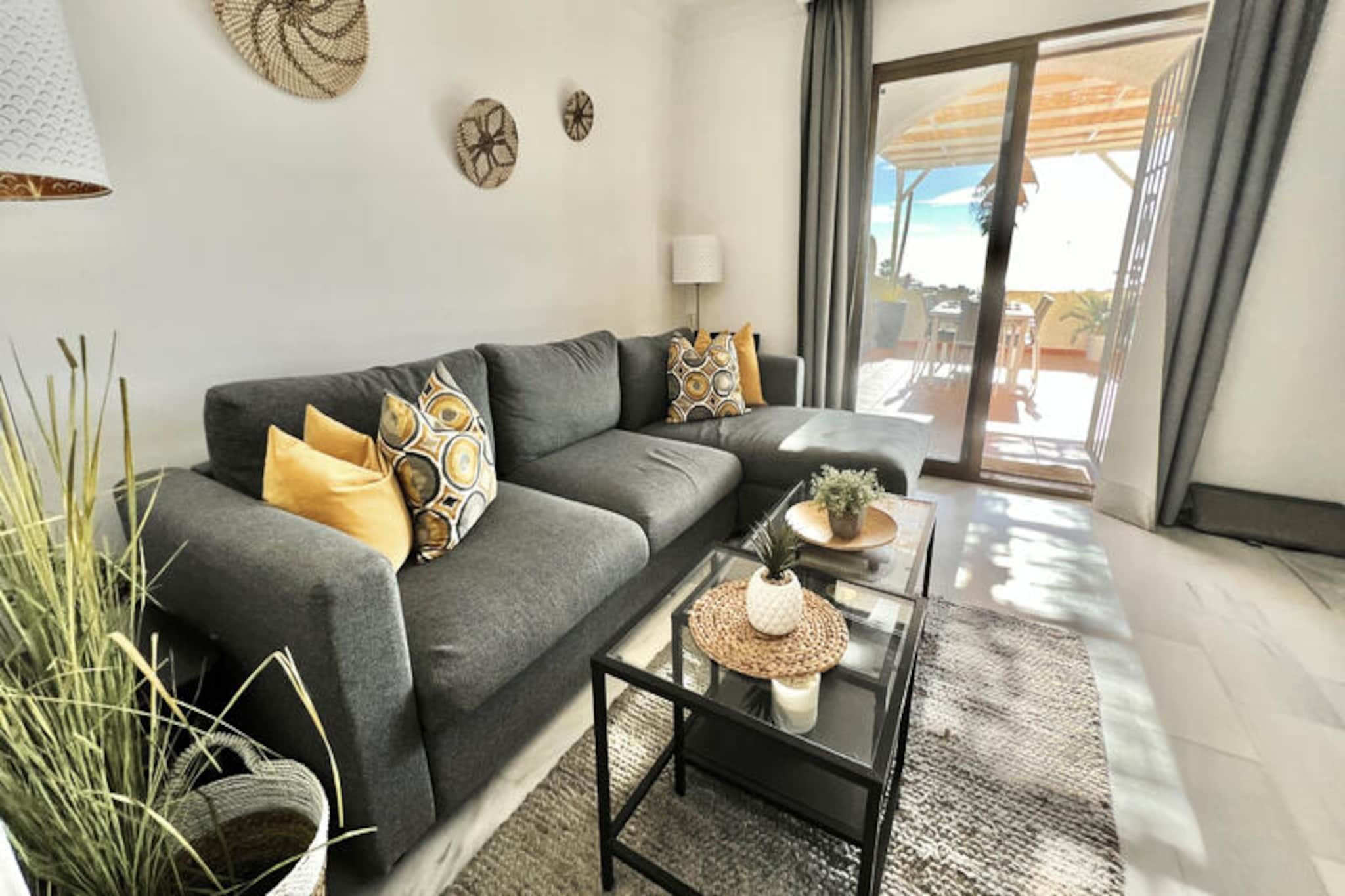 Apartment in Fuengirola with Sea Views