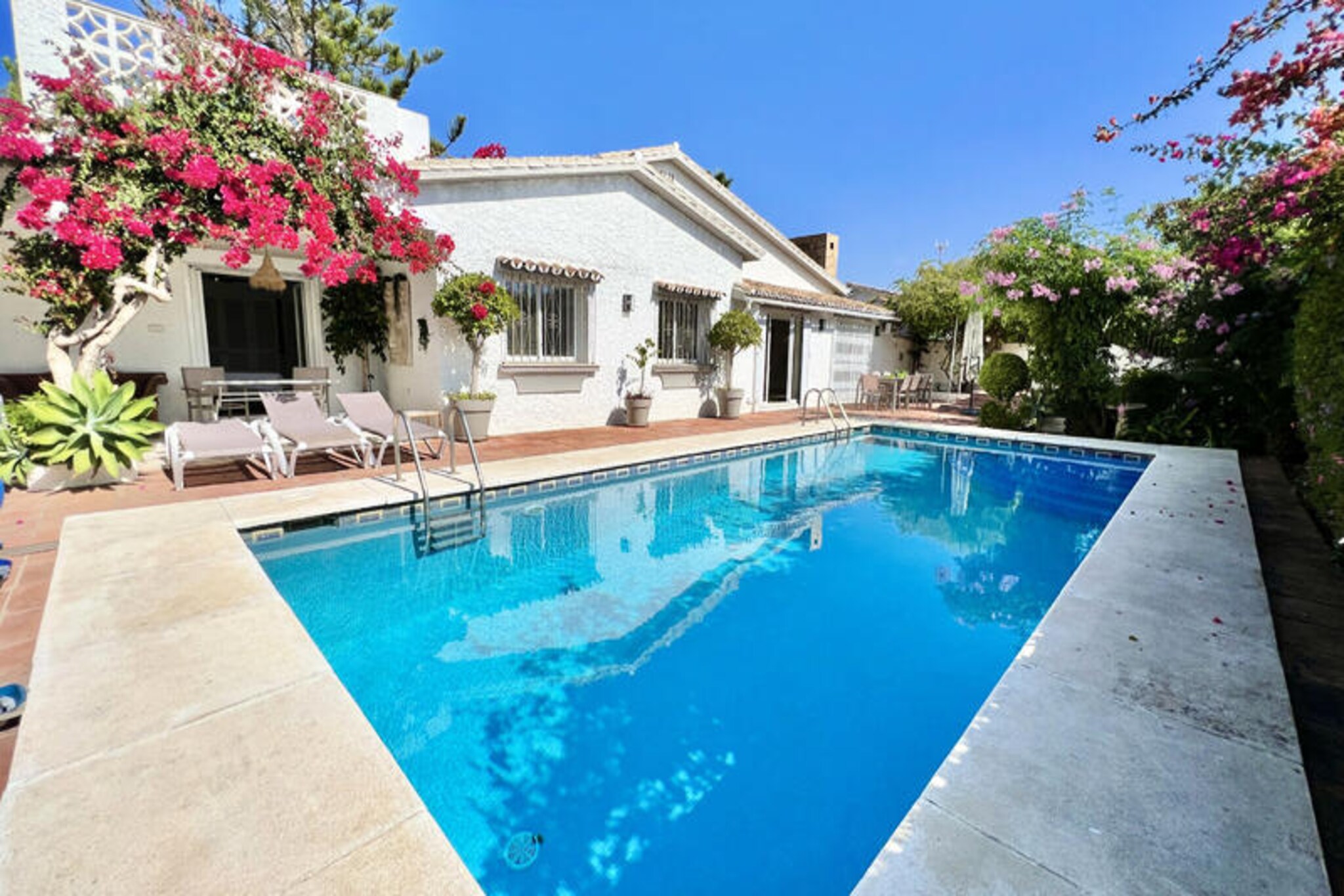 Villa in Costalita with Private Pool & Beach
