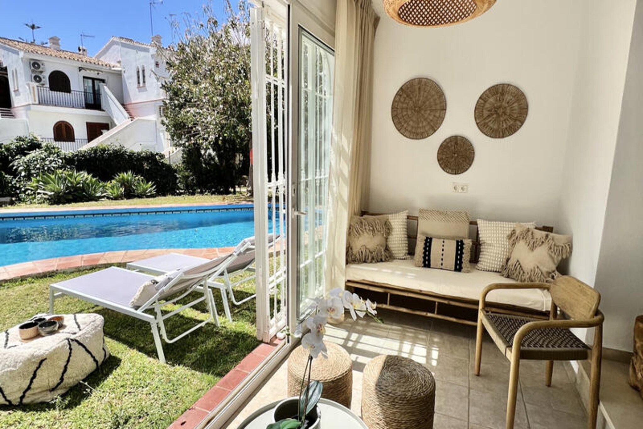 House in Marbella with Shared Pool Access