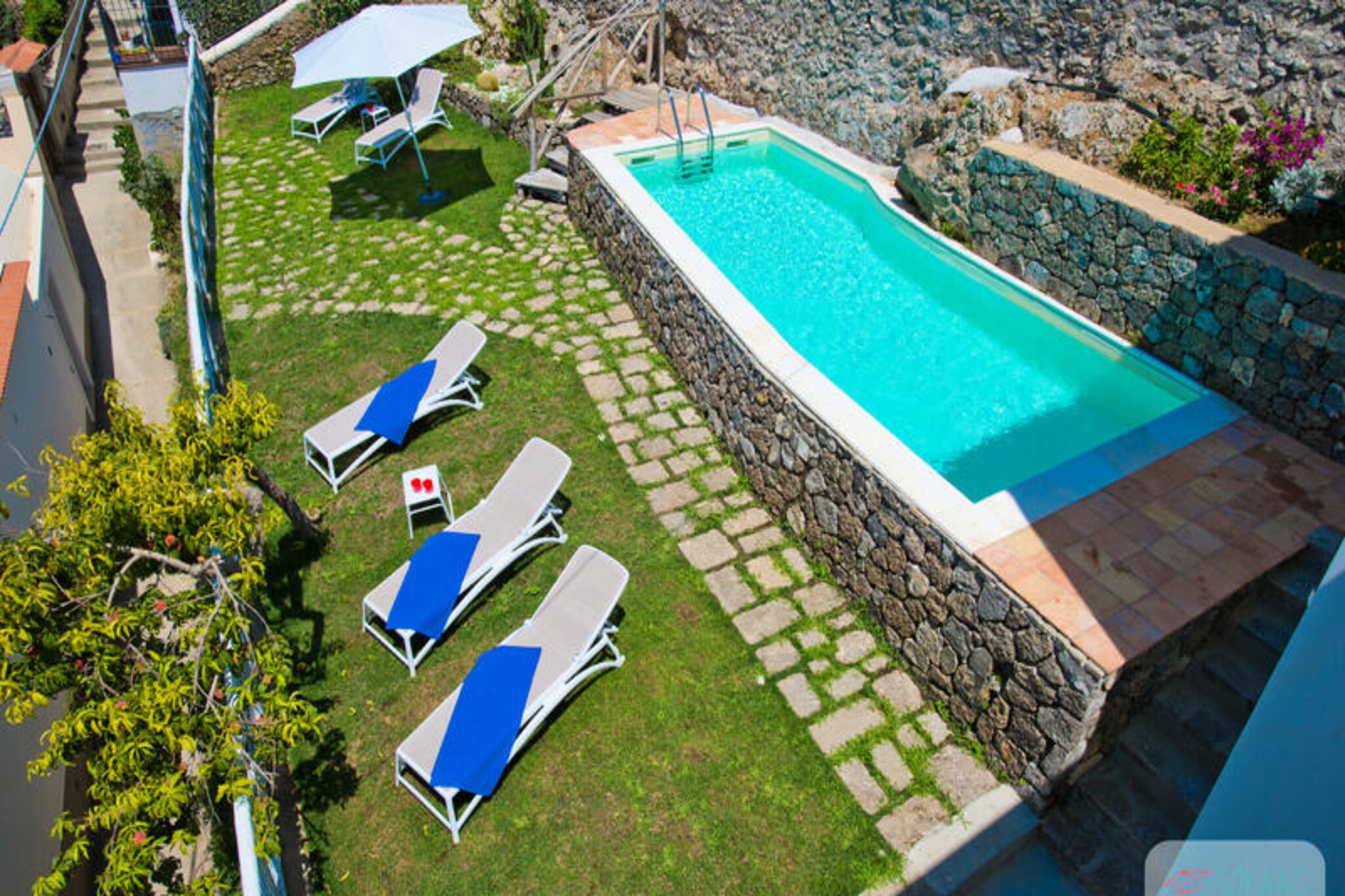 Villa in Praiano with Pool and Sea View