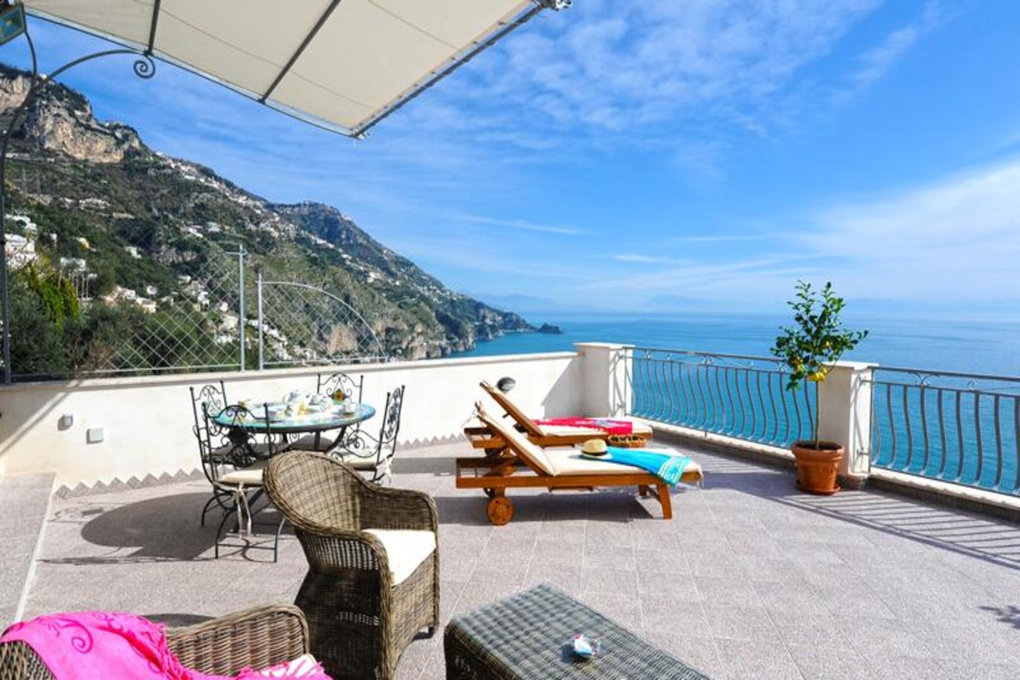 House in Praiano with Sea View Terrace