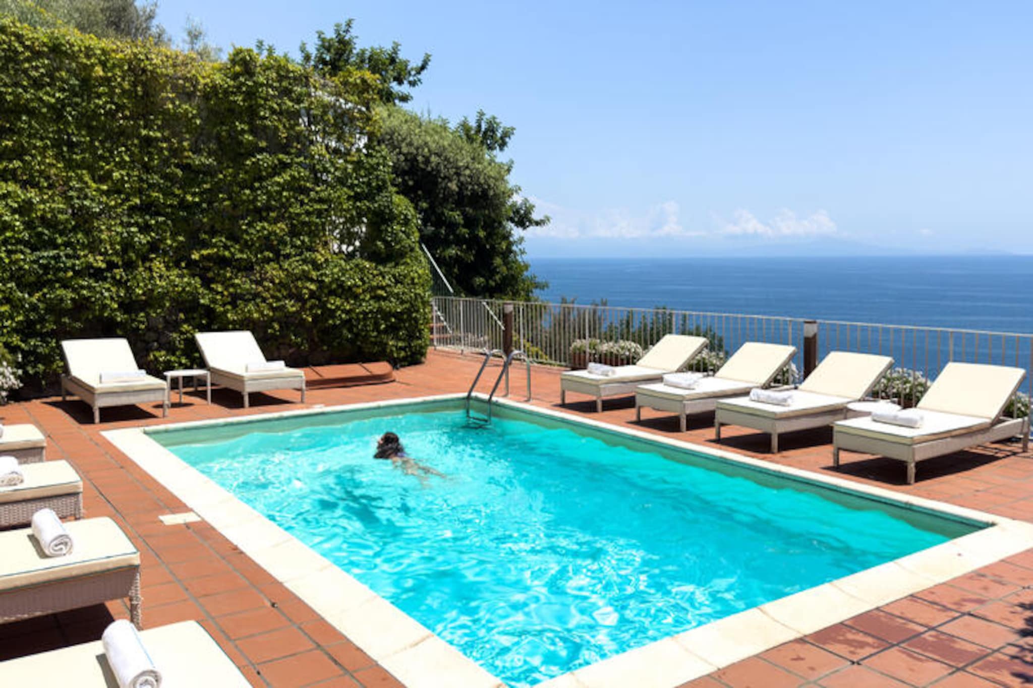 Villa in Amalfi with Pool and Sea Views