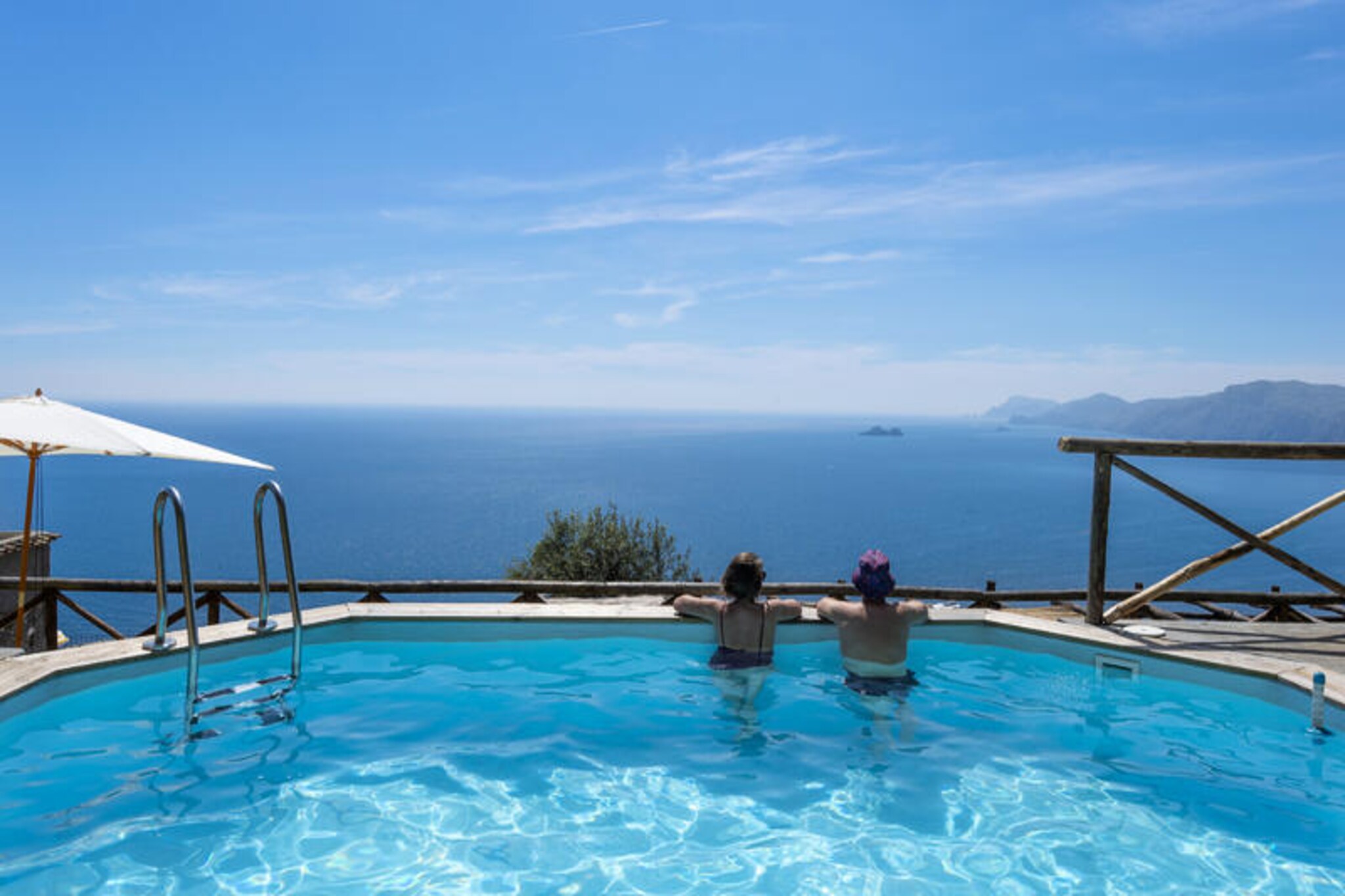 House in Praiano with Pool & Capri Views