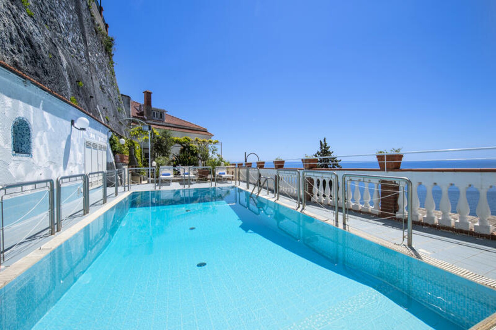Villa in Ravello with Pool and Sea Views