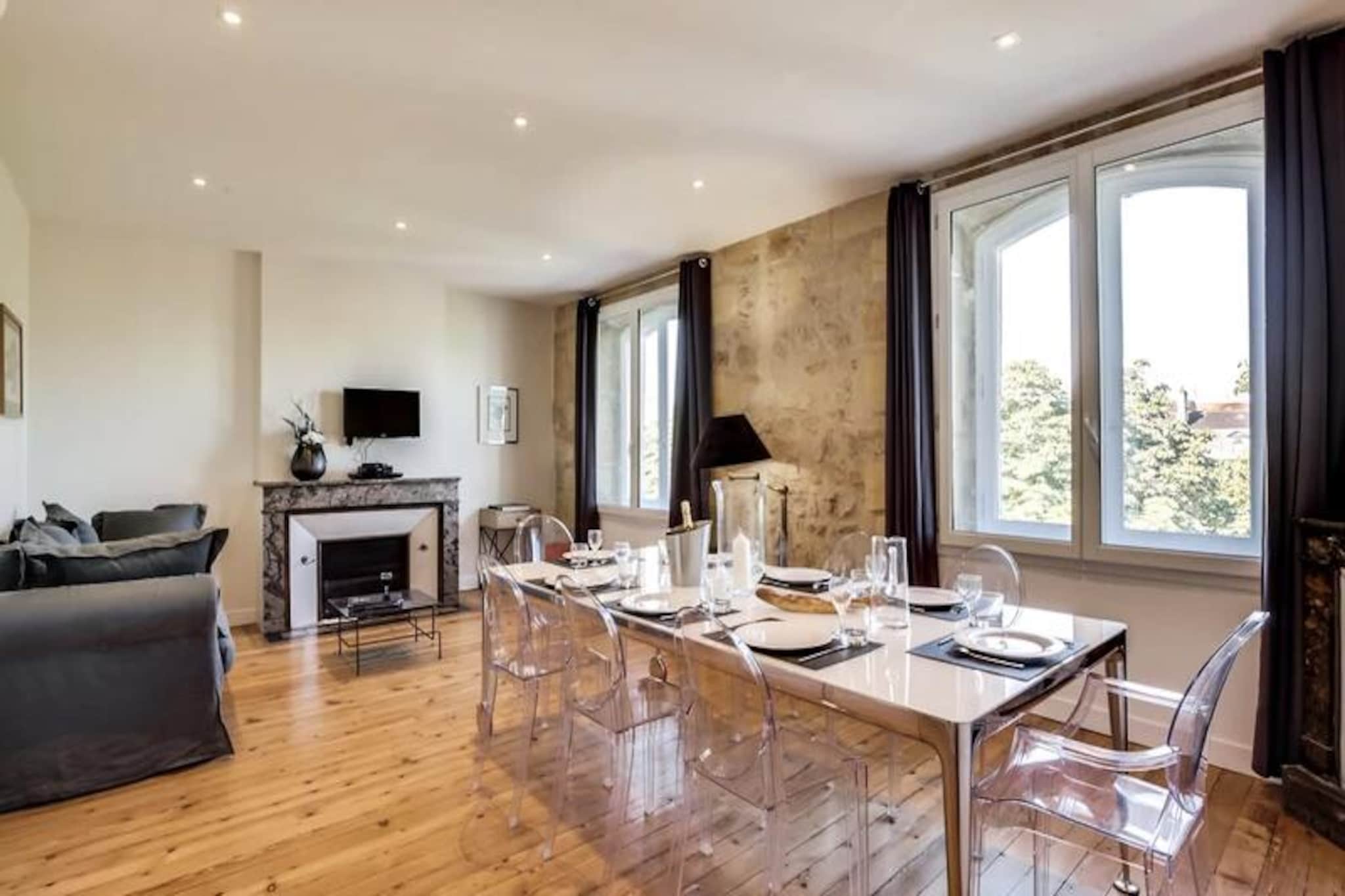 Apartment in Bordeaux near Place Gambetta
