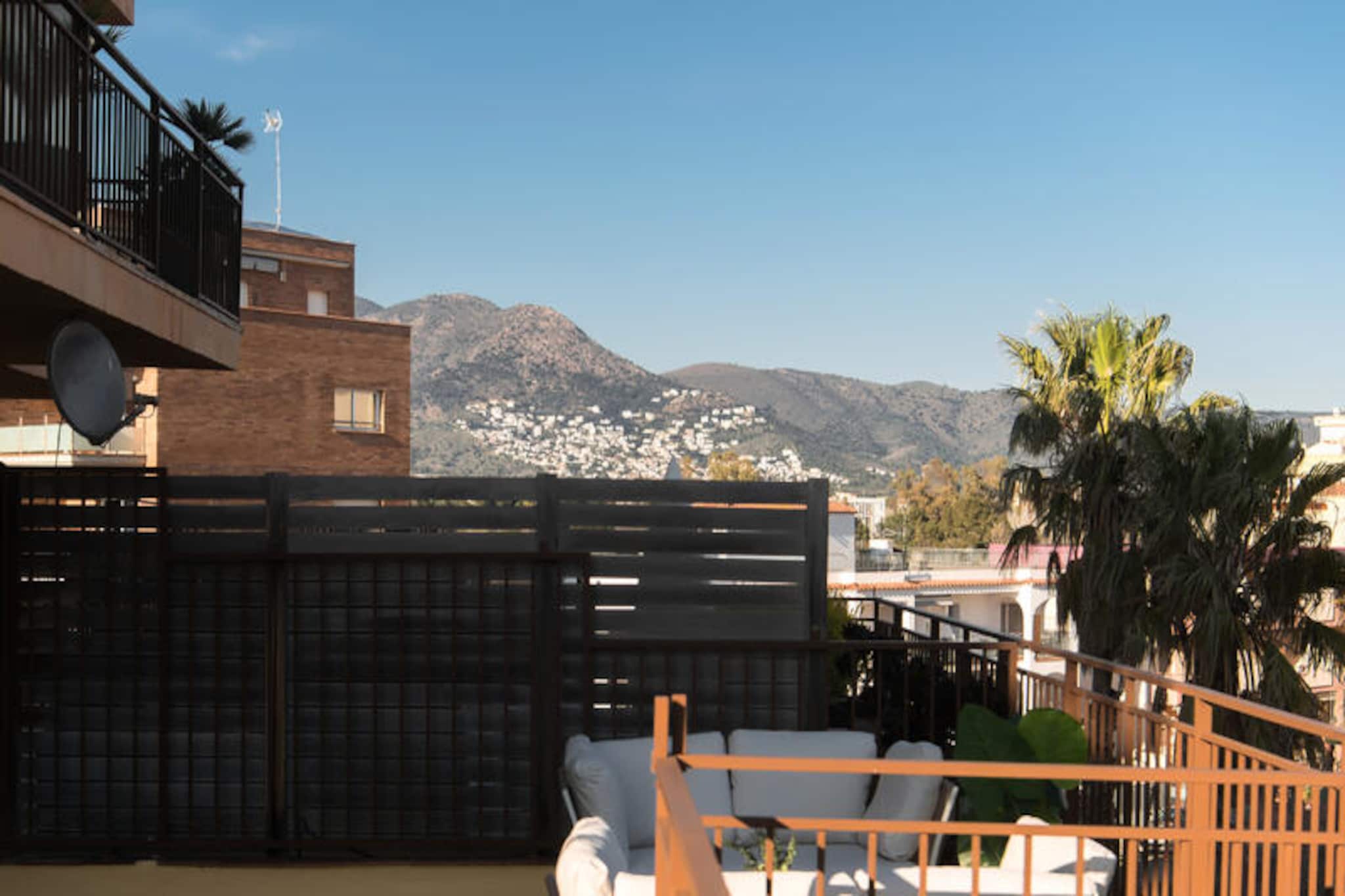 Apartment in Roses with Mountain Views
