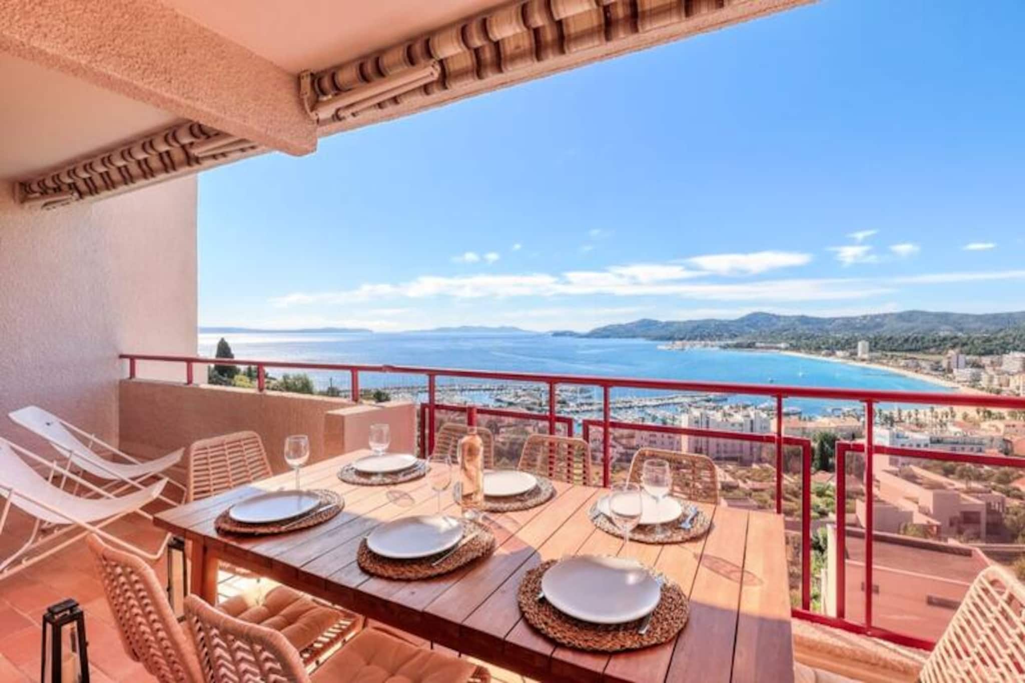 Apartment in Toulon with Panoramic Views