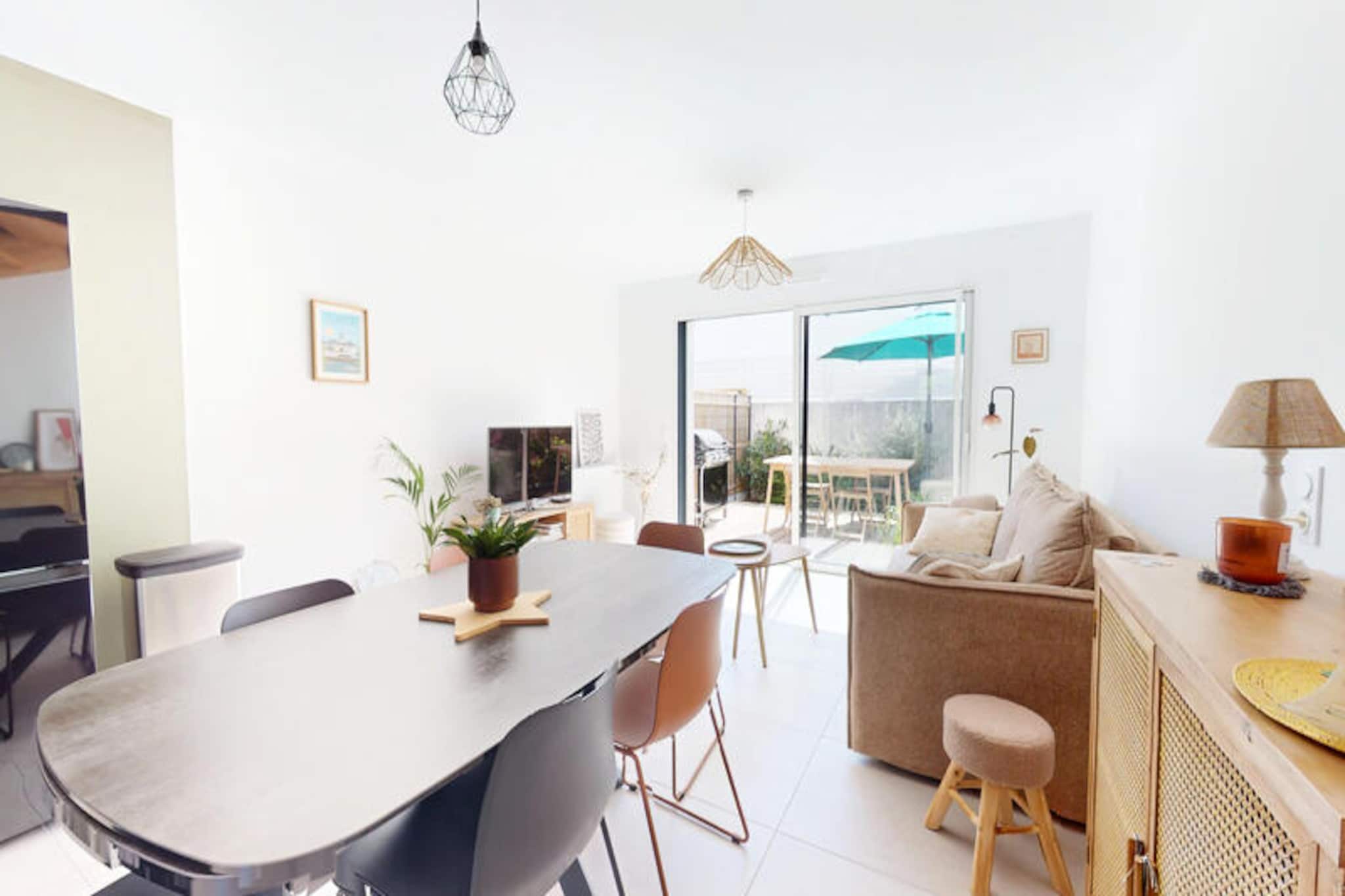 Villa in Saint-Gilles near Grande Plage