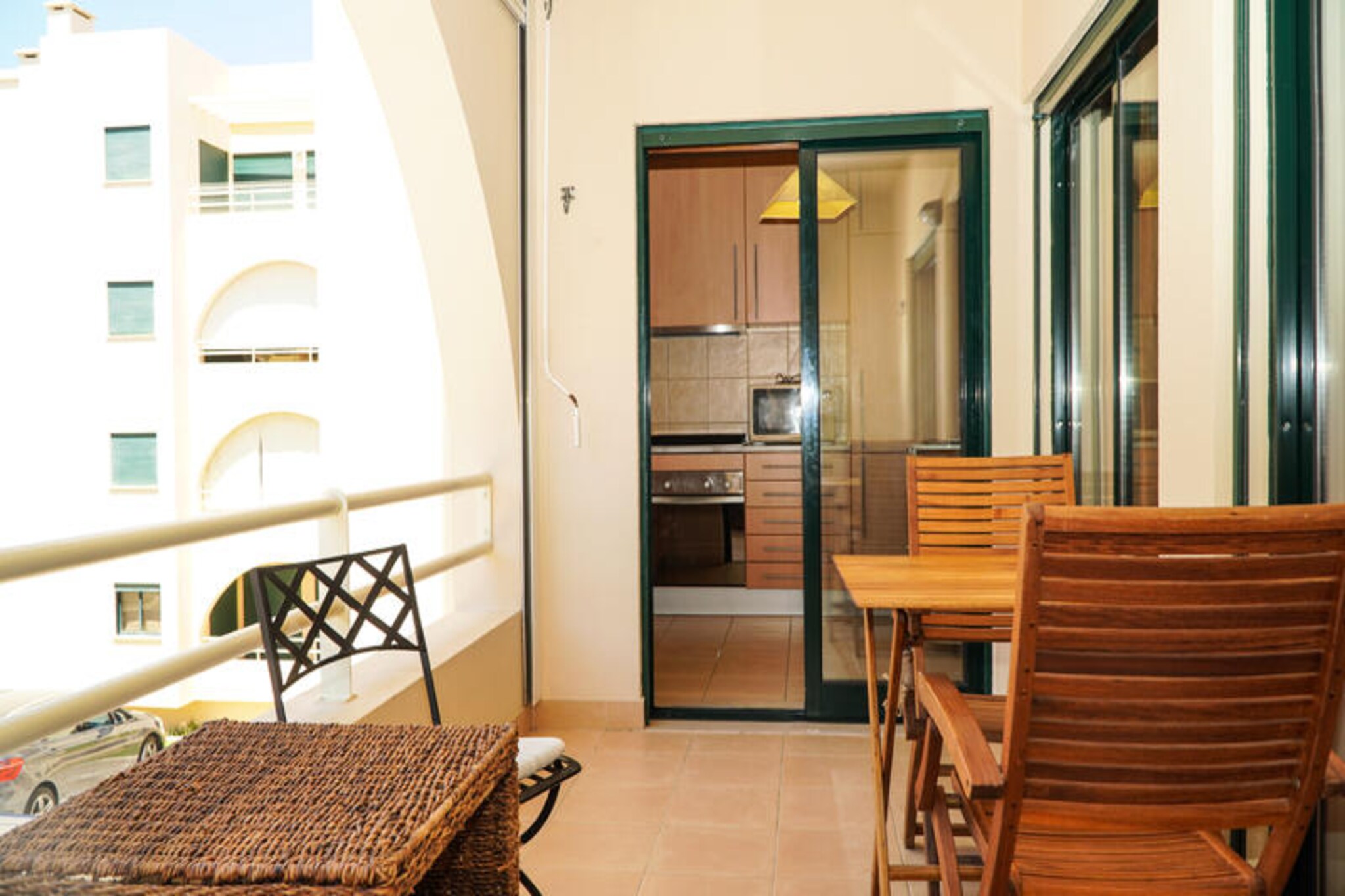 Apartment in Albufeira with Sunny Terrace
