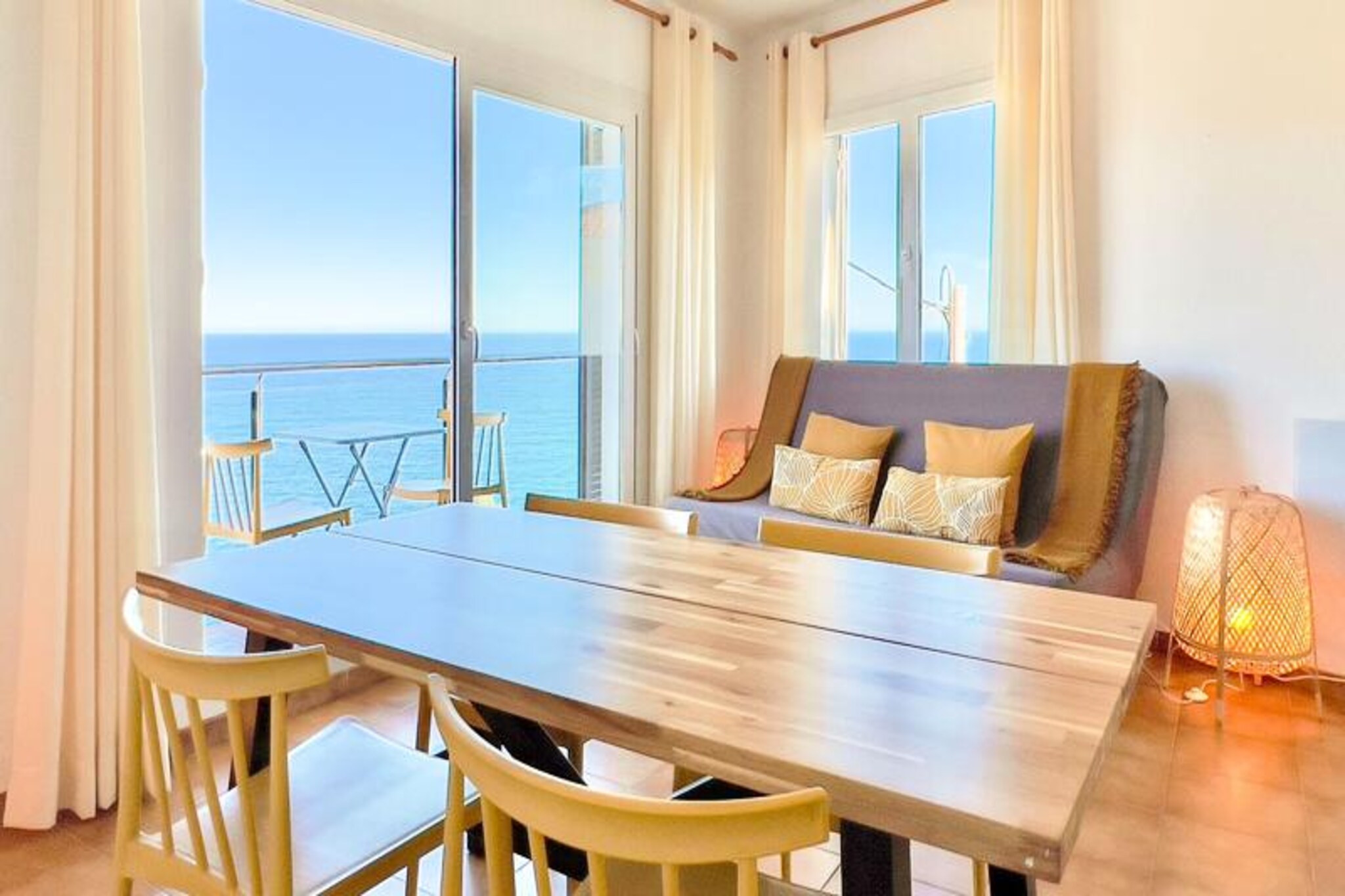 Apartment in Llanção near El Cau del Llop
