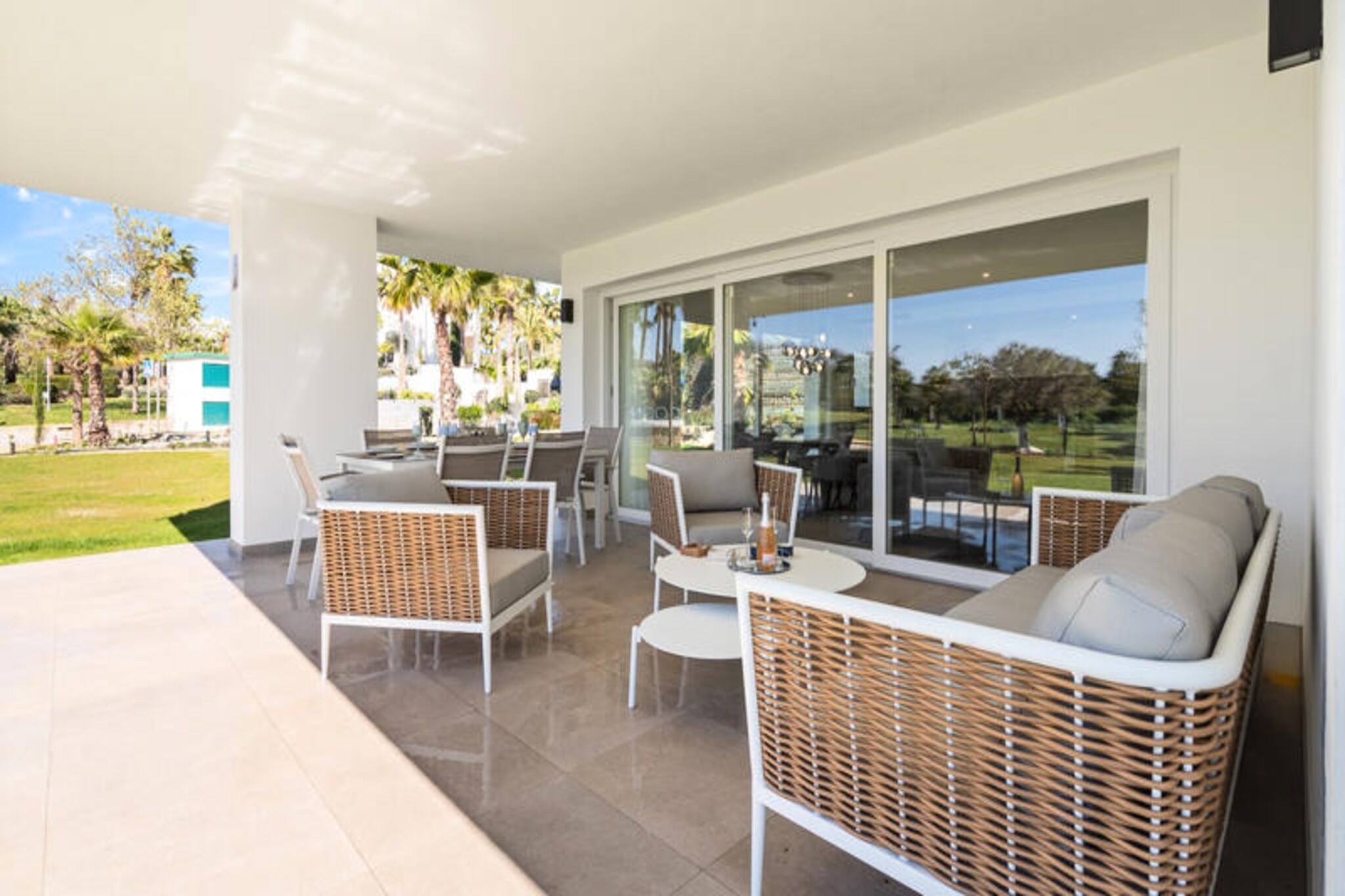 AL4-2107 ESTEPONA - APARTMENT - ALCAZABA LAGOON