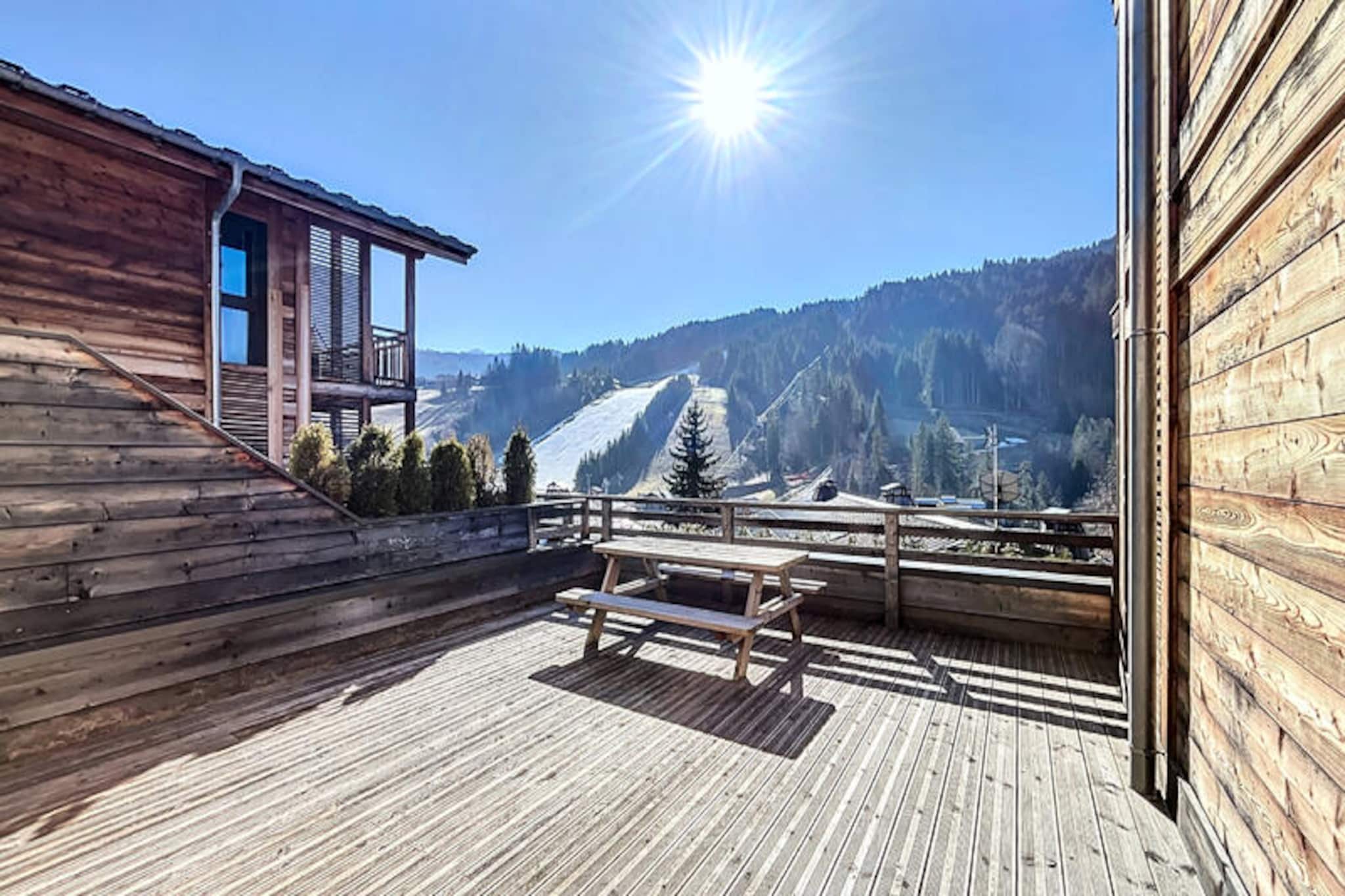 In the picturesque Perrières neighborhood, where the charm of the Alps meets modern comfort, this superb apartment invites you to experience an unforgettable mountain escape. Imagine waking up to the crisp mountain air and stepping onto your private terrace to take in breathtaking views of the slopes, a perfect backdrop for your morning coffee or an evening under the stars. This tranquil yet accessible location offers the best of both worlds: serenity and proximity to adventure.
Designed to accommodate up to six guests, the apartment boasts a warm and inviting interior with all the amenities you need for a comfortable stay. The spacious living area is perfect for cozy evenings, while the fully equipped kitchen allows you to prepare hearty meals after a day of exploring. With its thoughtful layout and modern touches, this retreat ensures a relaxing and hassle-free holiday for families, couples, or friends.
Just a short five-minute walk from the ski lifts, you’ll have quick and easy access to the slopes, making it an ideal base for ski enthusiasts. In the warmer months, the surrounding trails and alpine landscapes transform into a hiker’s paradise. Whether you’re here to carve through fresh powder or explore the natural beauty of the region, the Perrières neighborhood offers endless opportunities for outdoor adventure.
Choose this apartment for your next getaway and create lasting memories in the heart of the French Alps. With its unbeatable location, stunning views, and cozy ambiance, it’s the perfect setting for a rejuvenating escape any time of the year.
