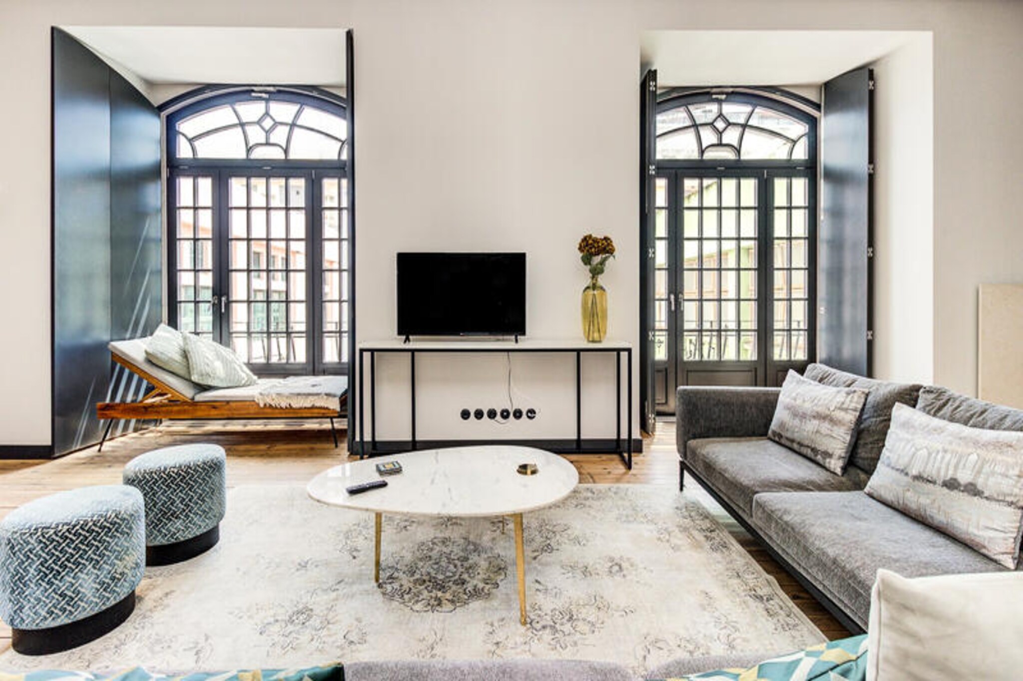 Apartment in Lisbon near TimeOut Market